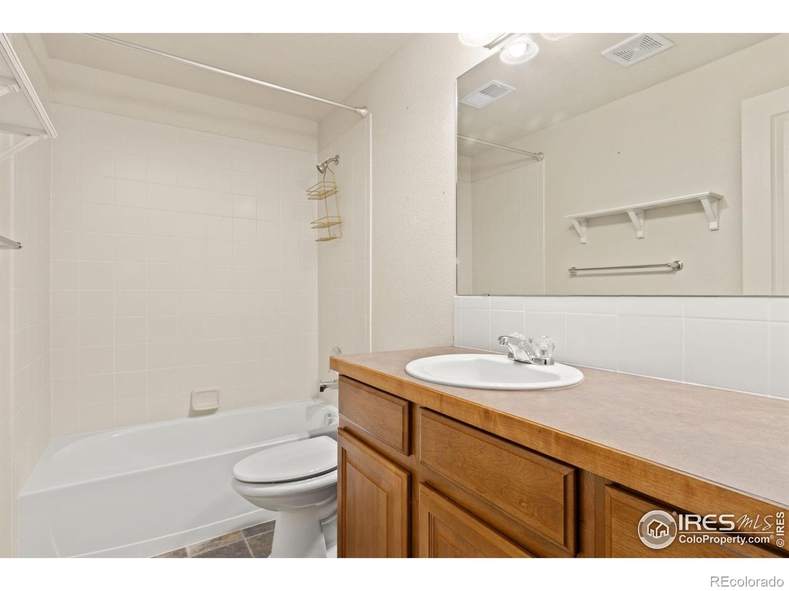 MLS Image #18 for 9037  painted horse lane,wellington, Colorado