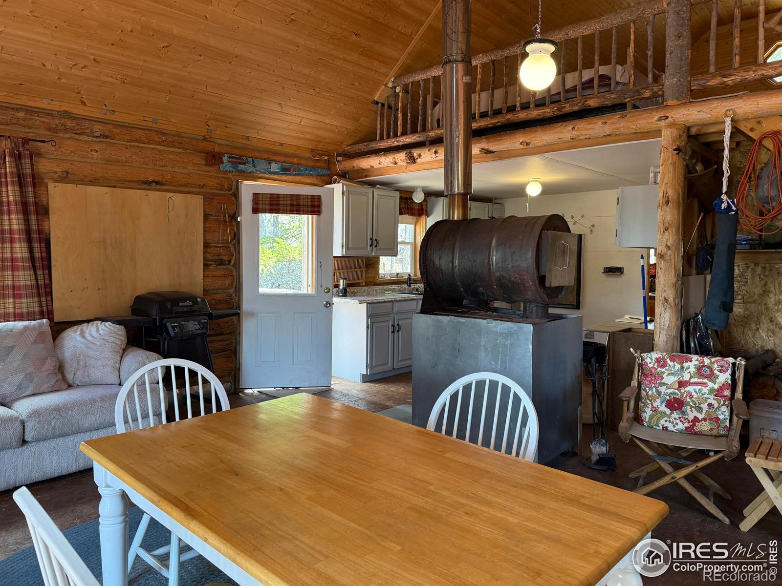 MLS Image #10 for 4911  storm mountain drive,drake, Colorado