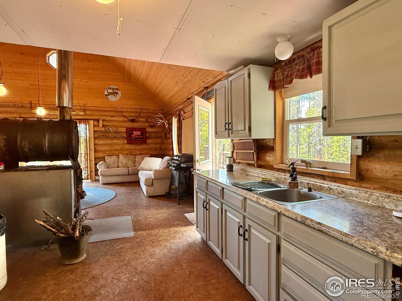 MLS Image #13 for 4911  storm mountain drive,drake, Colorado
