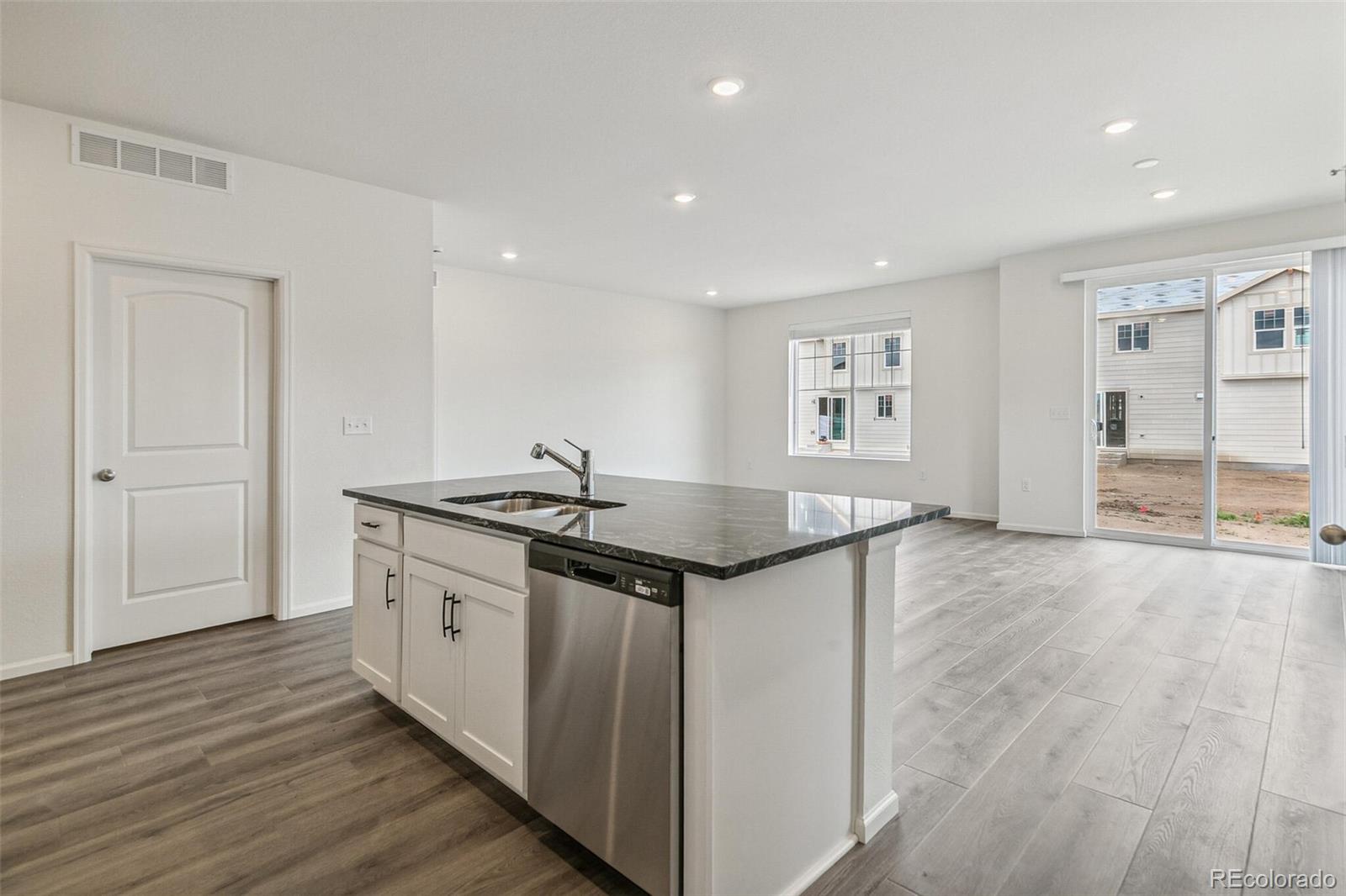 MLS Image #17 for 1613  bloom street,brighton, Colorado