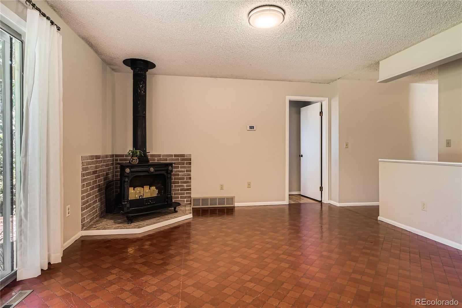 MLS Image #5 for 10247 w arkansas avenue,lakewood, Colorado