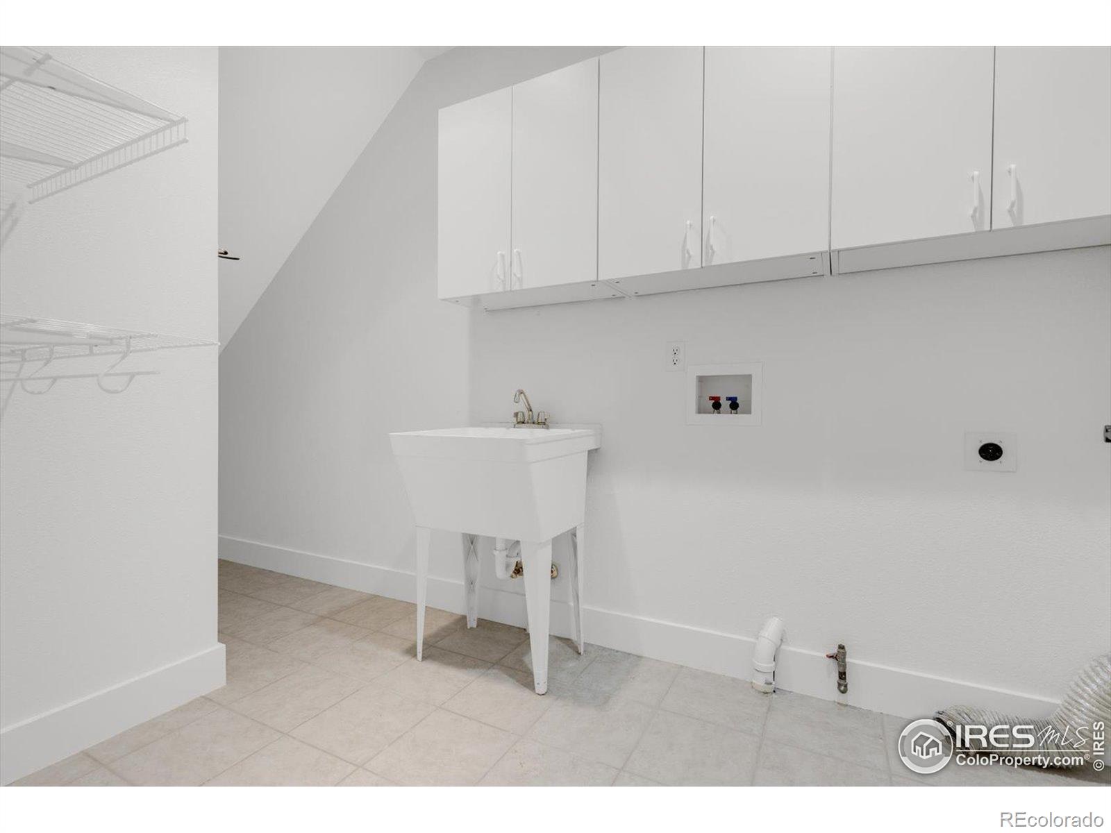 MLS Image #26 for 2055 s columbine street,denver, Colorado