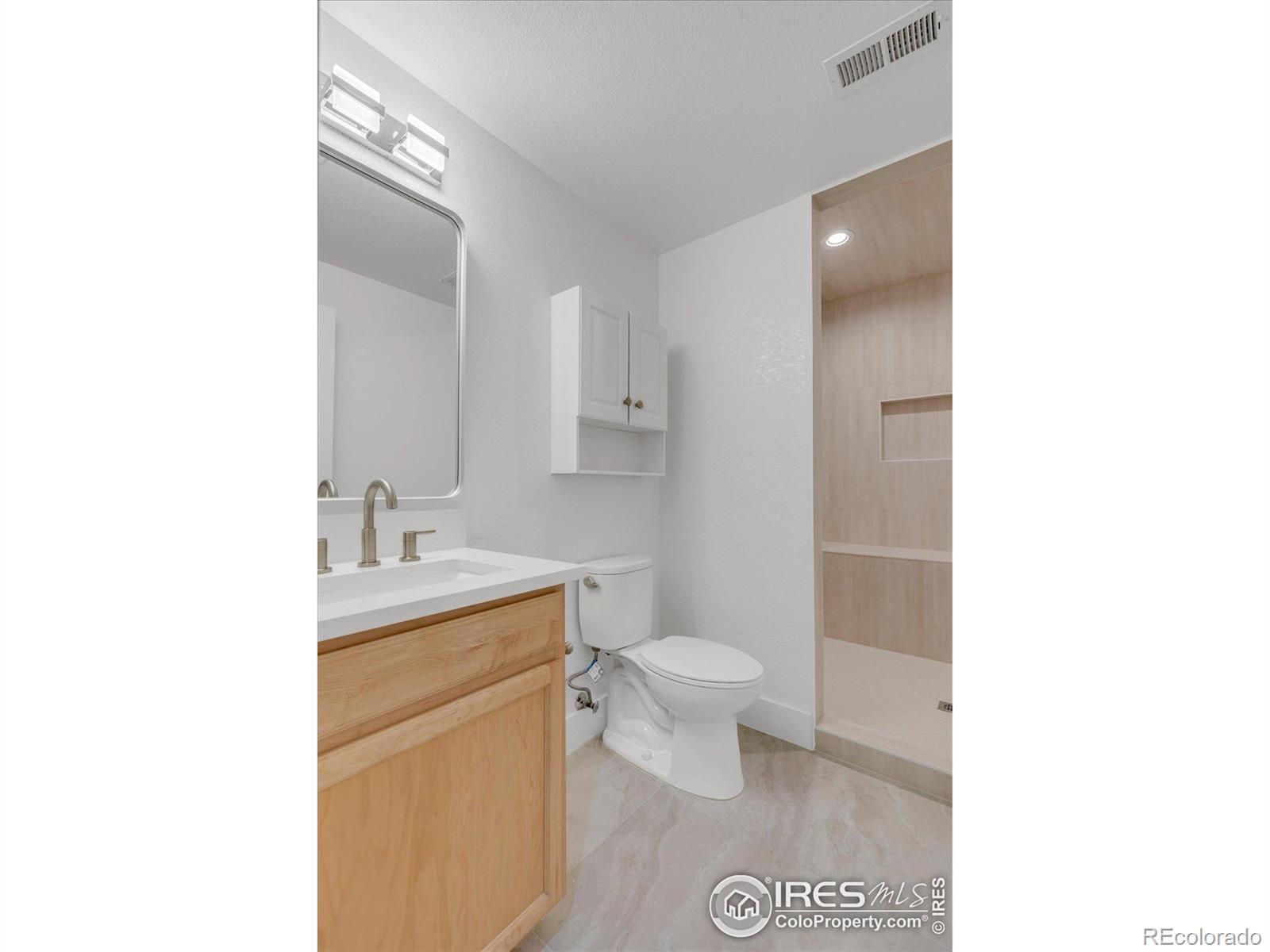 MLS Image #27 for 2055 s columbine street,denver, Colorado