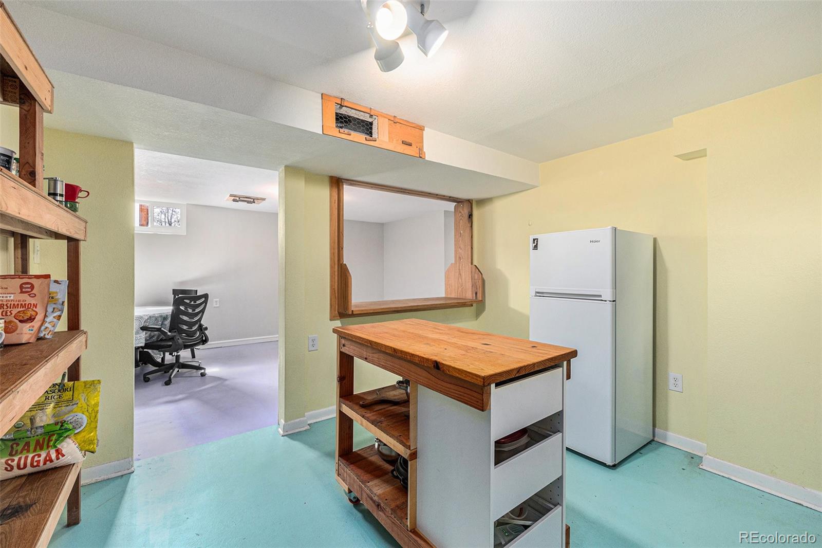 MLS Image #15 for 1666 s bryant street,denver, Colorado