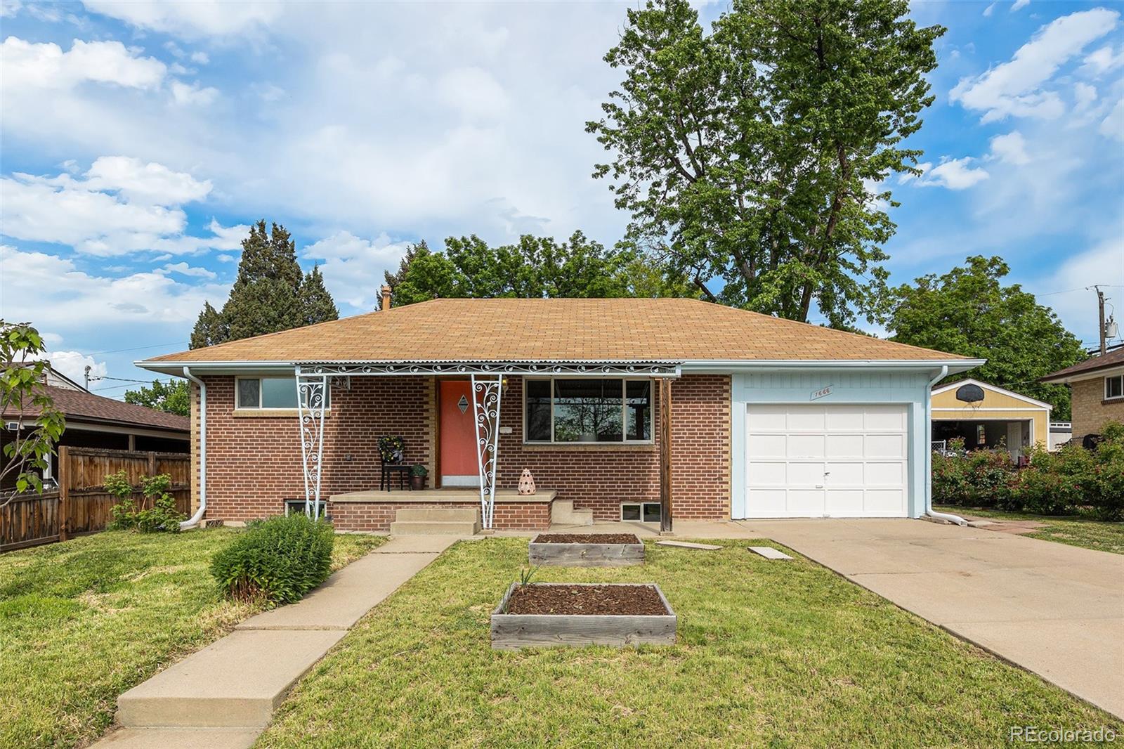 MLS Image #31 for 1666 s bryant street,denver, Colorado