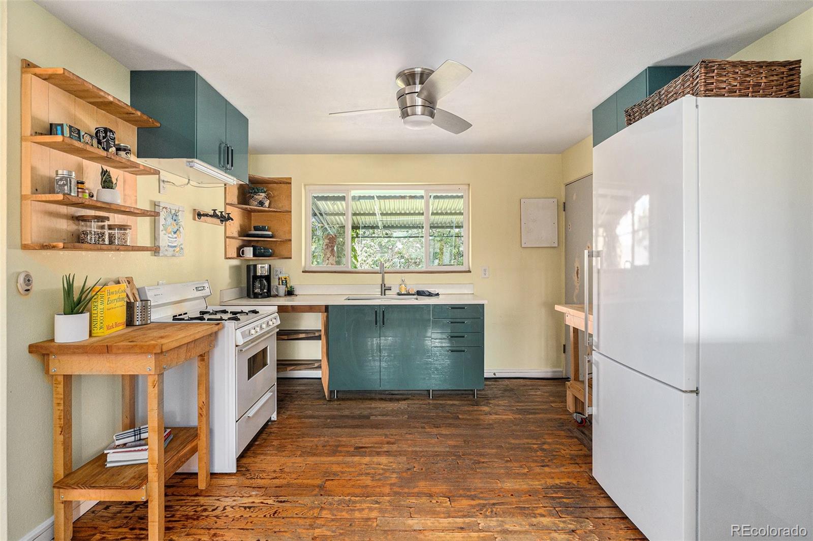 MLS Image #6 for 1666 s bryant street,denver, Colorado