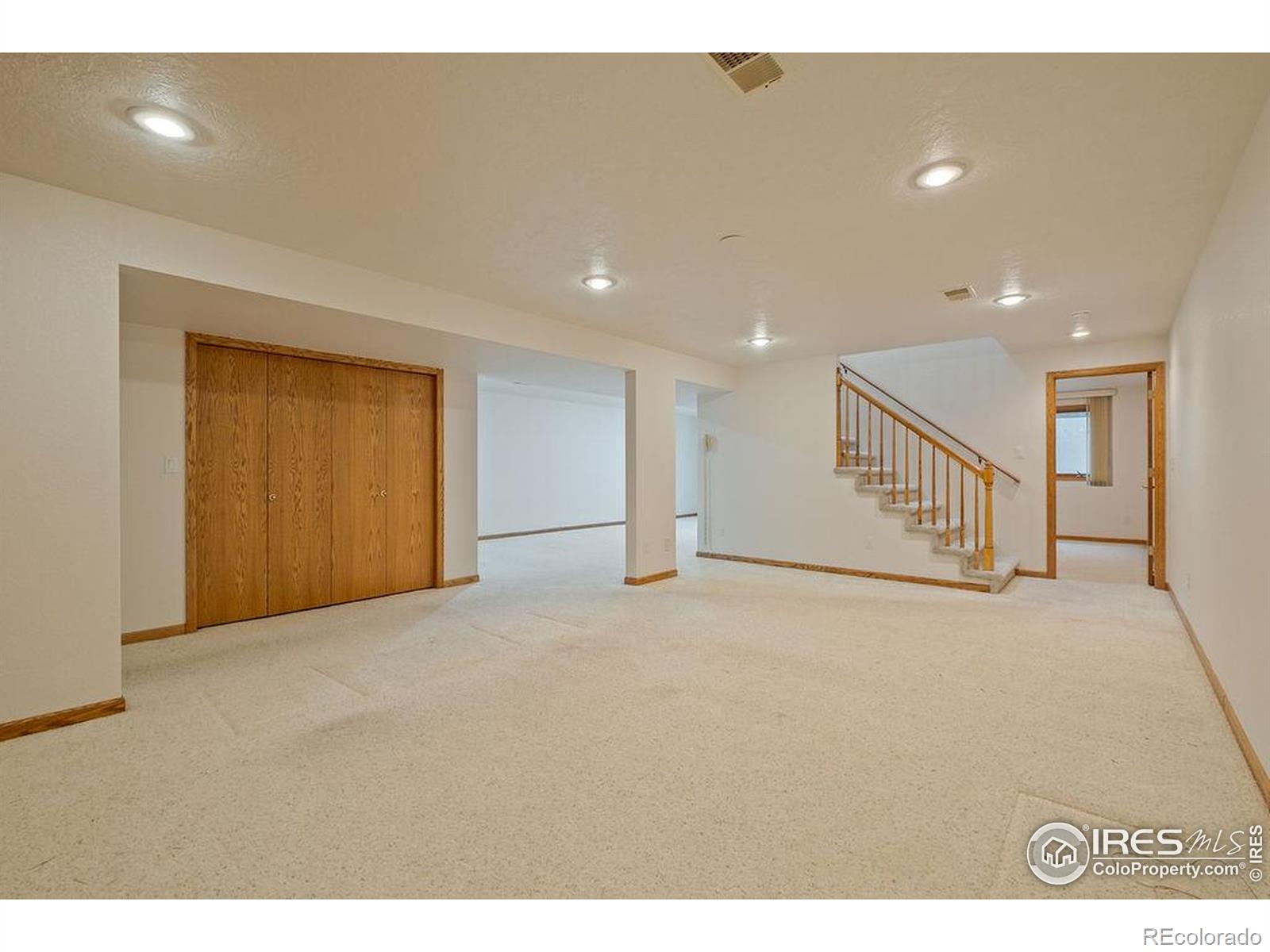 MLS Image #28 for 2010  46th avenue,greeley, Colorado