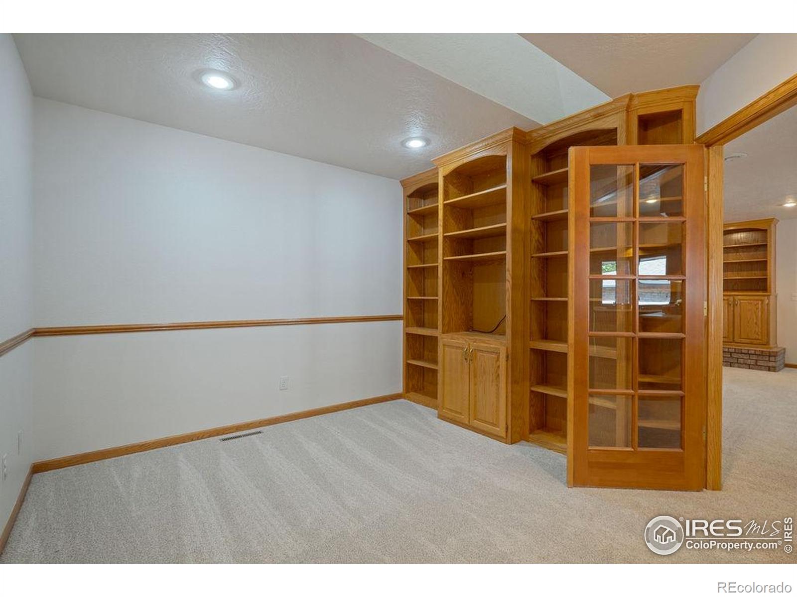 MLS Image #29 for 2010  46th avenue,greeley, Colorado