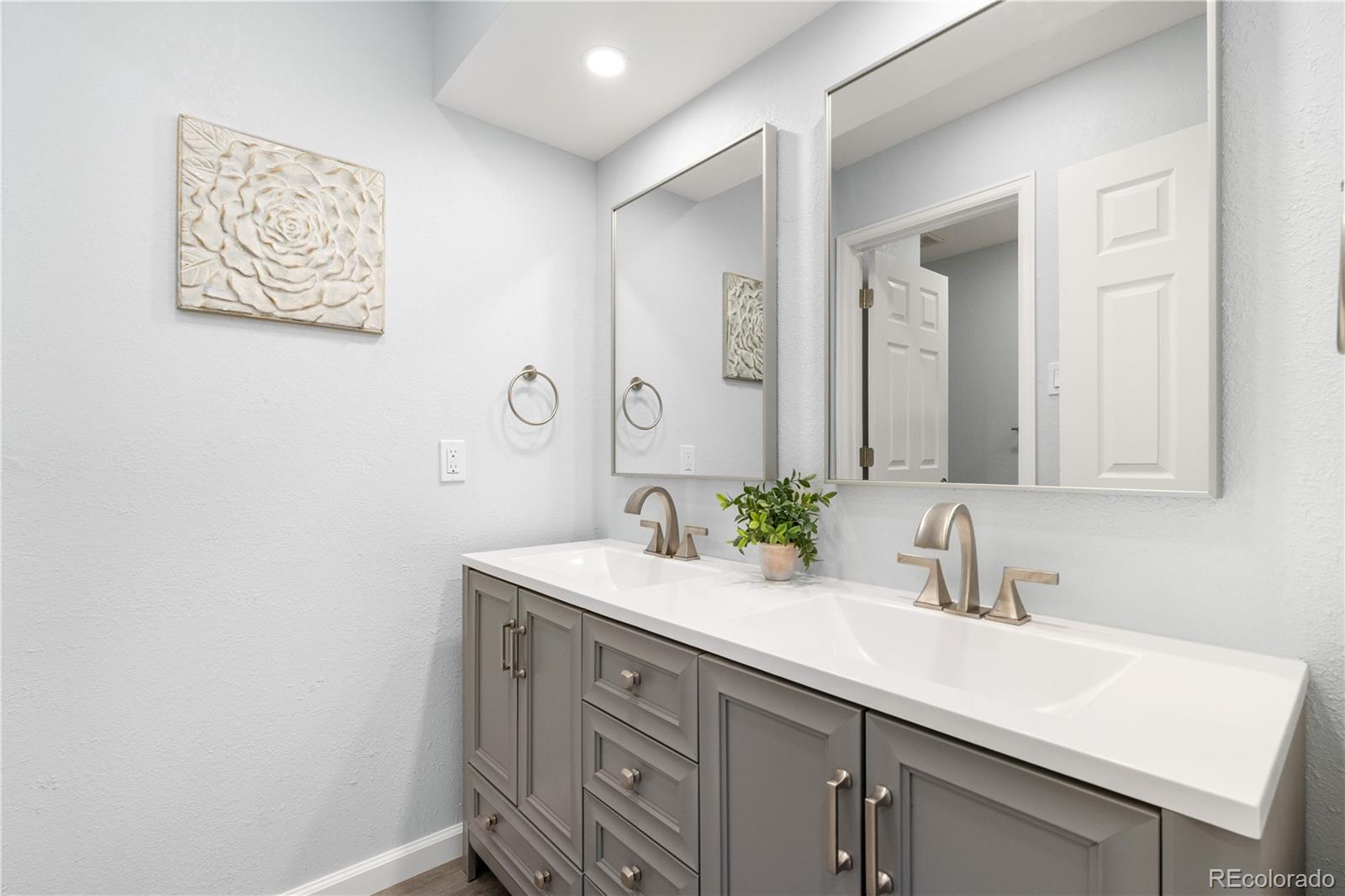 MLS Image #28 for 13052 w asbury place,lakewood, Colorado