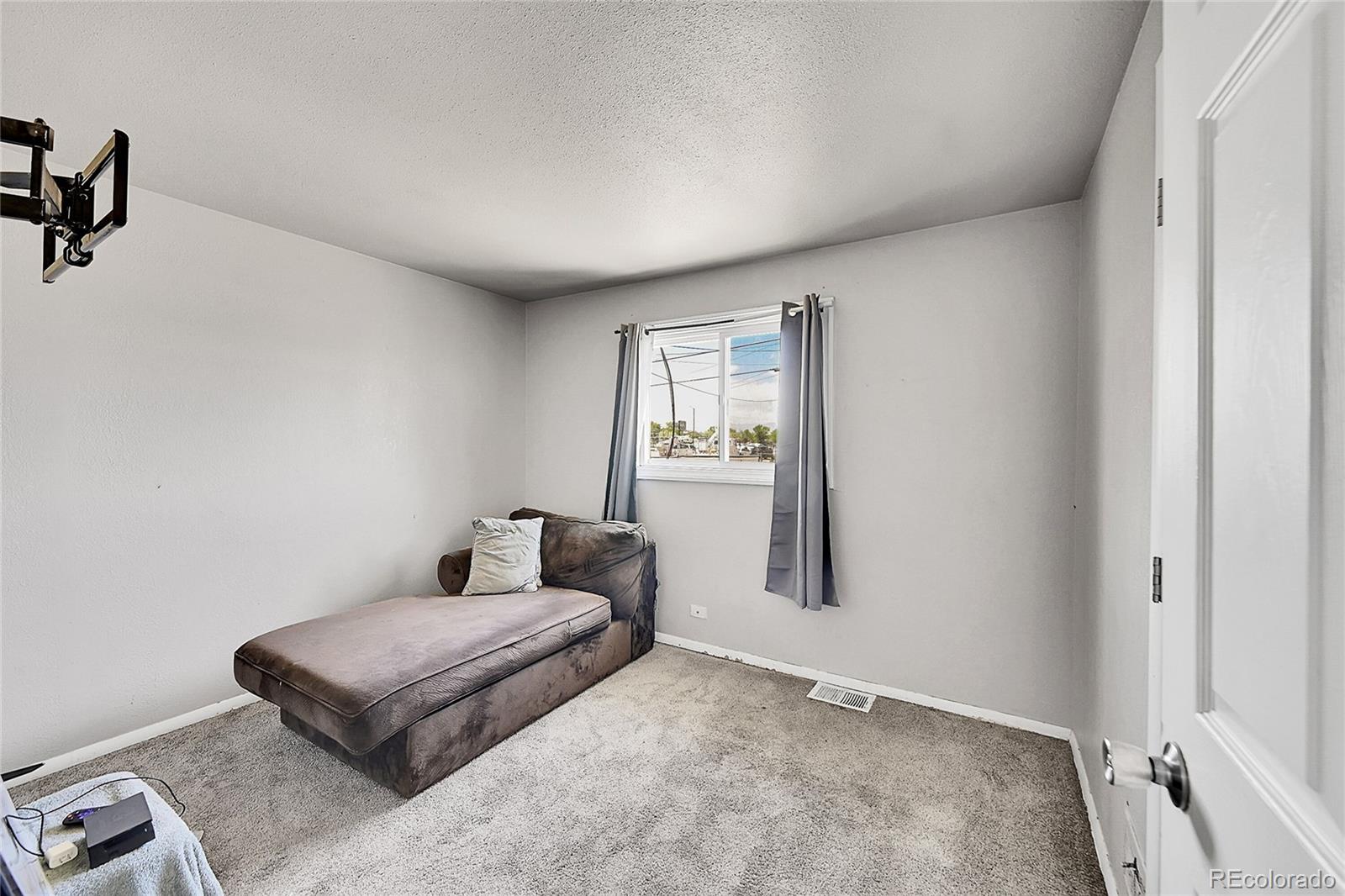 MLS Image #6 for 7831  hollywood street,commerce city, Colorado
