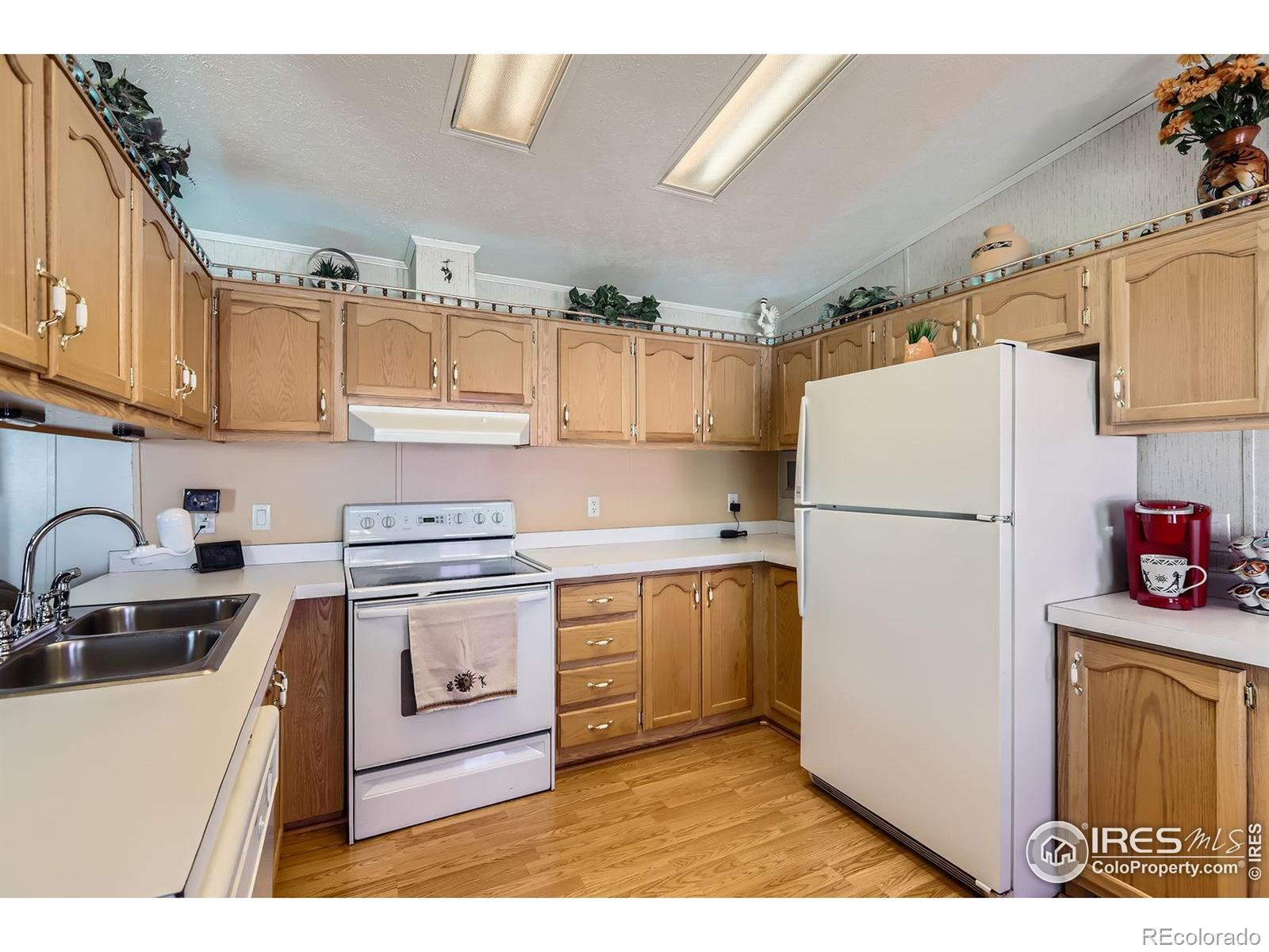 MLS Image #10 for 2200  37th street,evans, Colorado