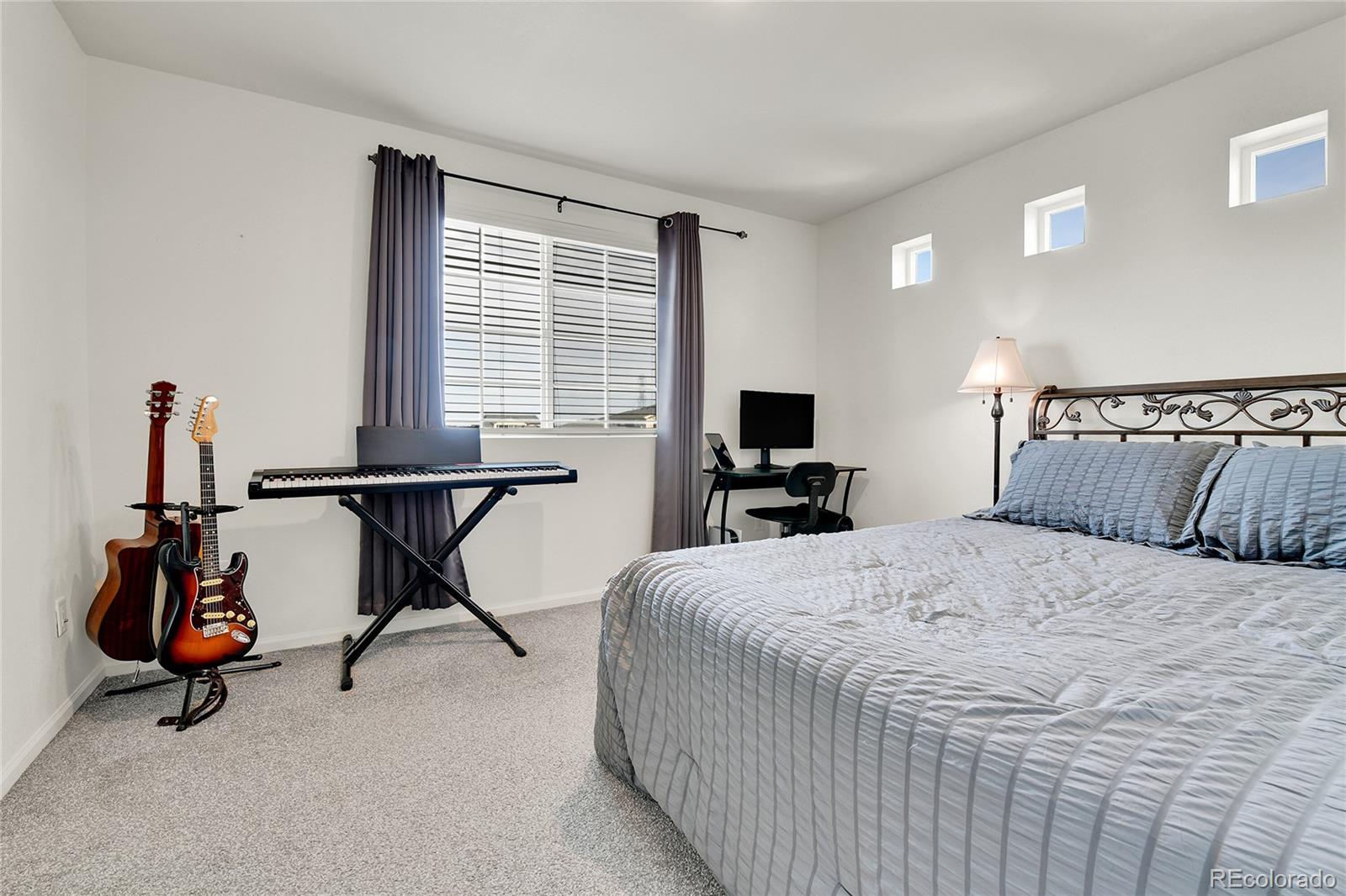 MLS Image #29 for 240 s oak hill street,aurora, Colorado