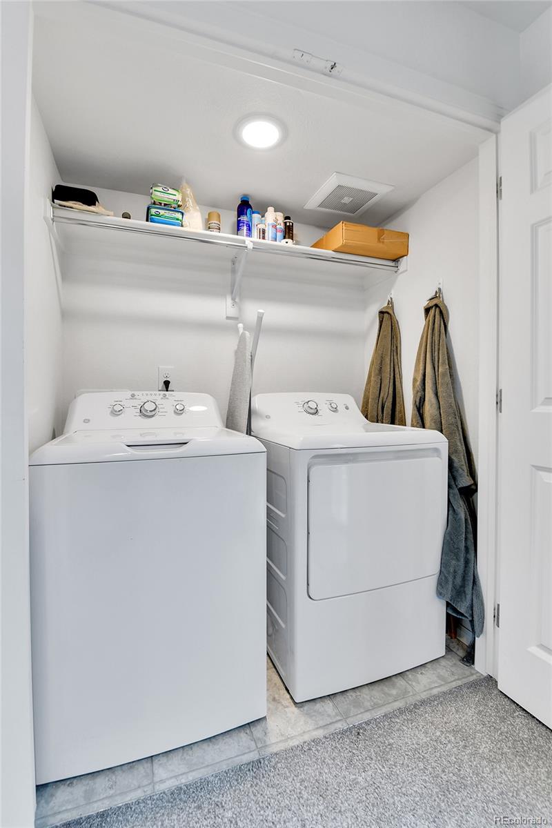 MLS Image #32 for 240 s oak hill street,aurora, Colorado