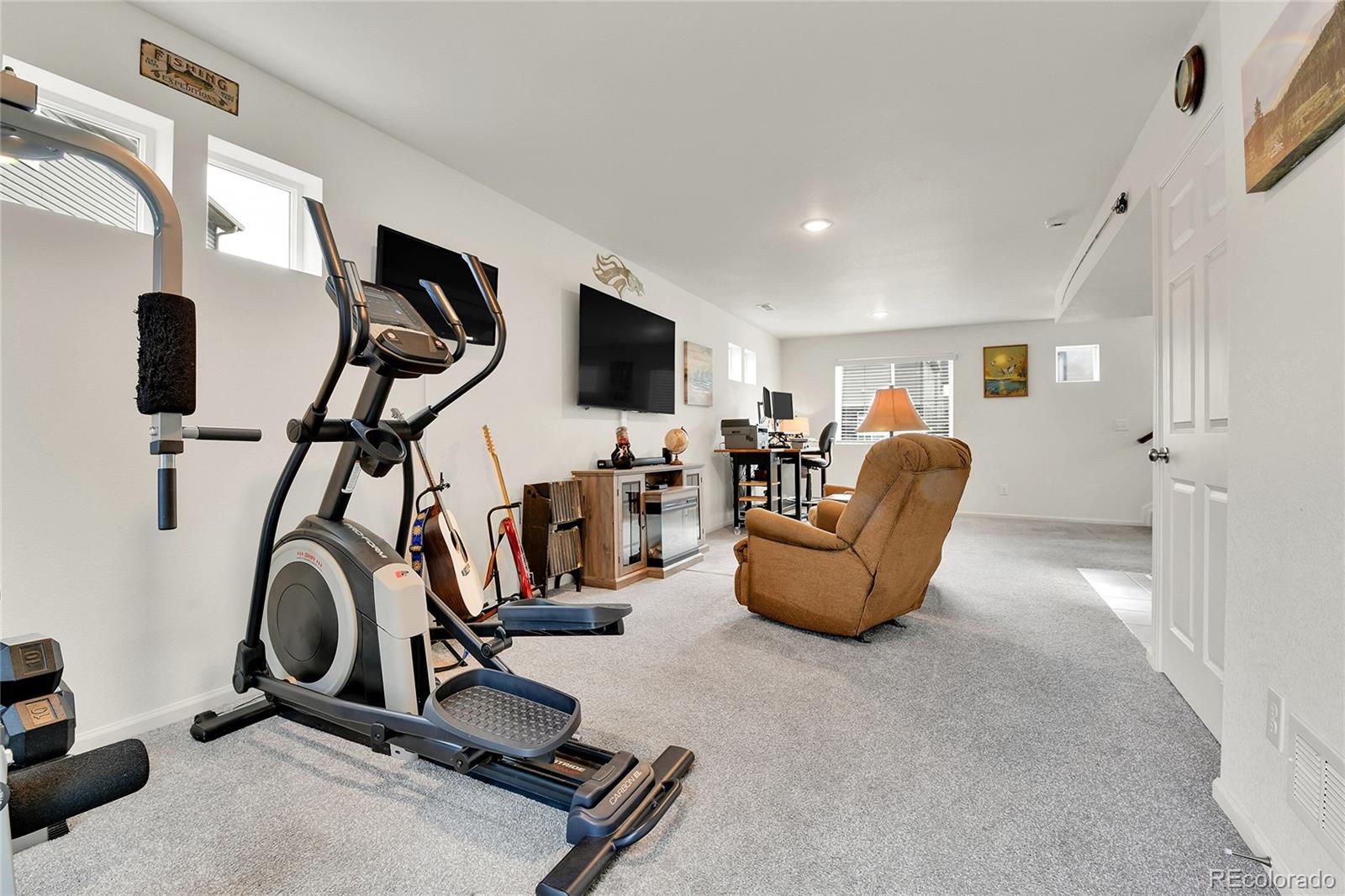 MLS Image #36 for 240 s oak hill street,aurora, Colorado