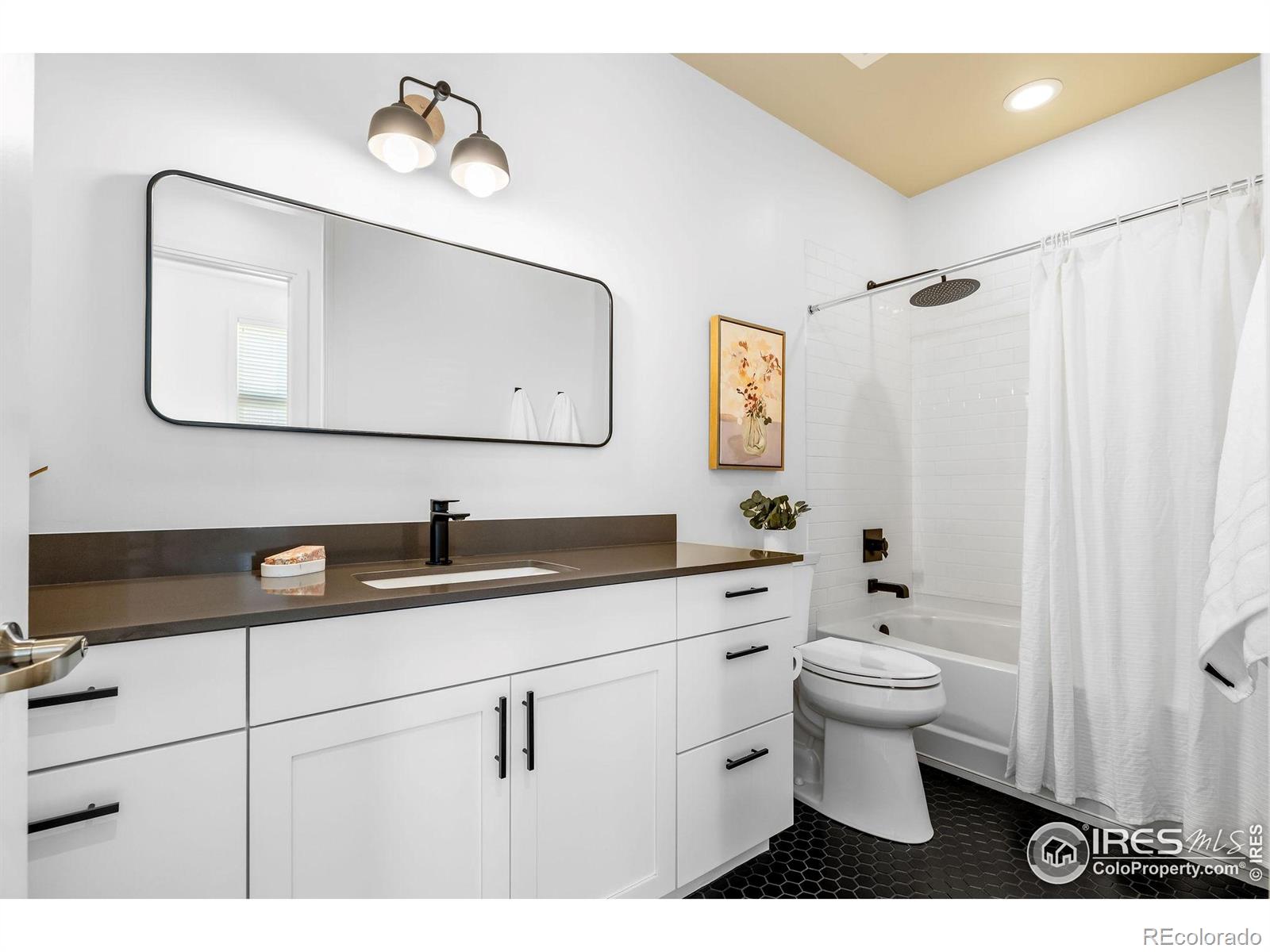 MLS Image #18 for 3301  arapahoe avenue,boulder, Colorado