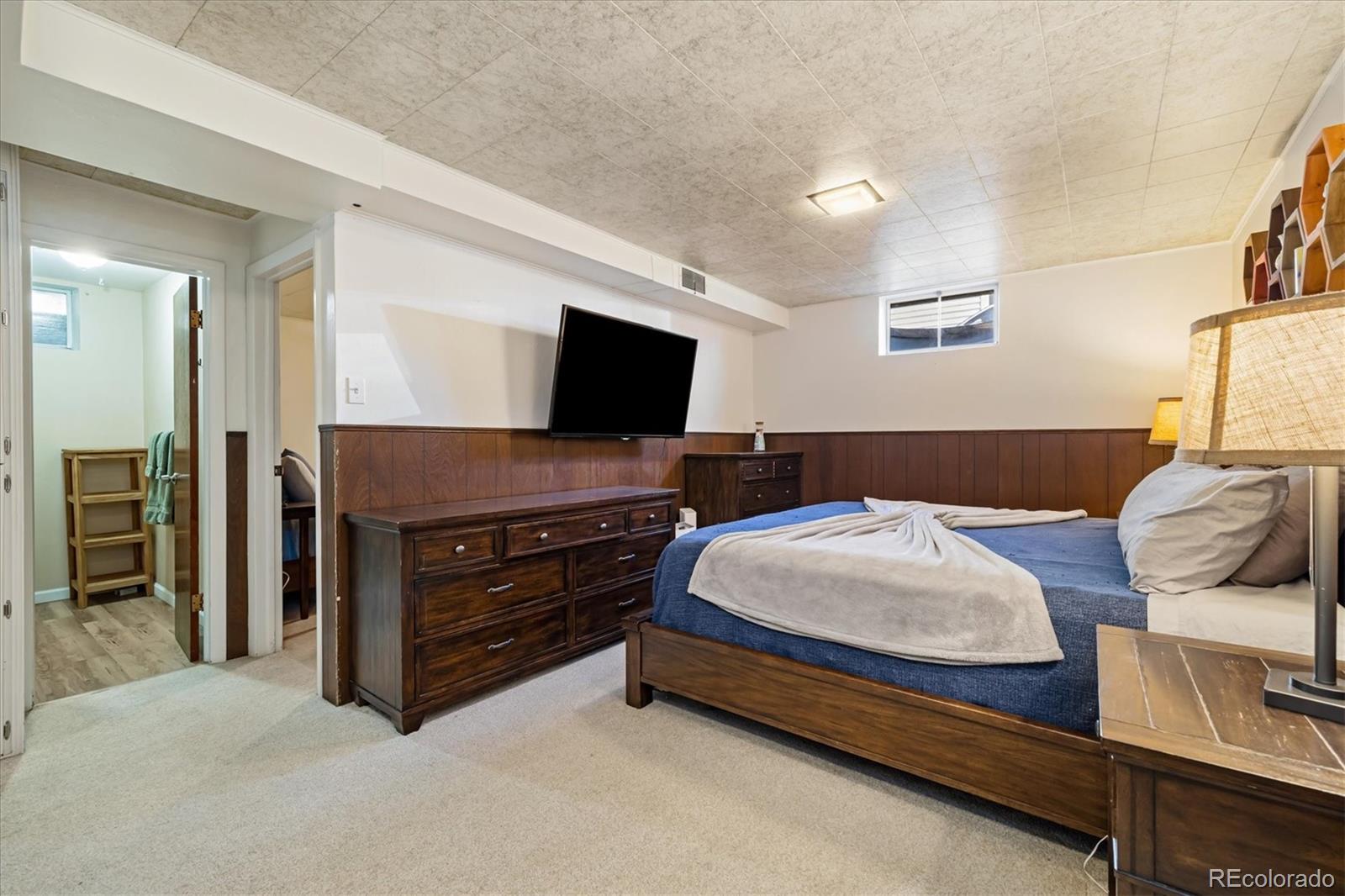 MLS Image #16 for 1211 s zuni street,denver, Colorado