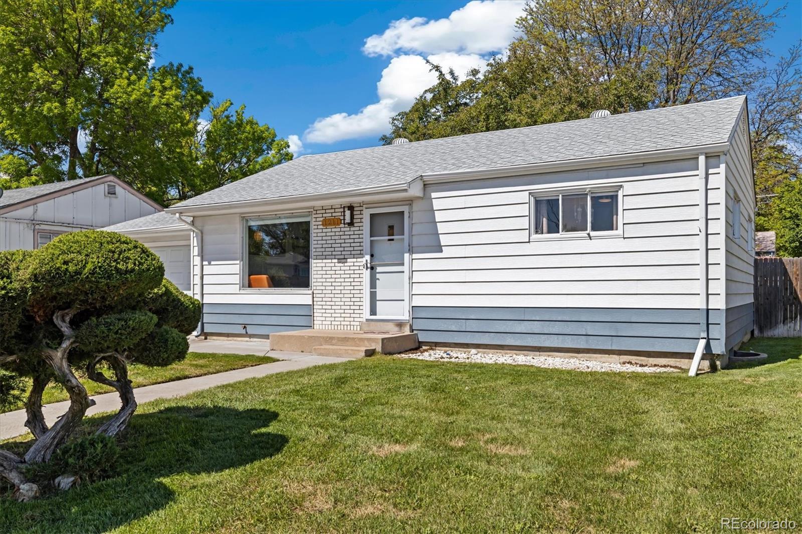 MLS Image #3 for 1211 s zuni street,denver, Colorado
