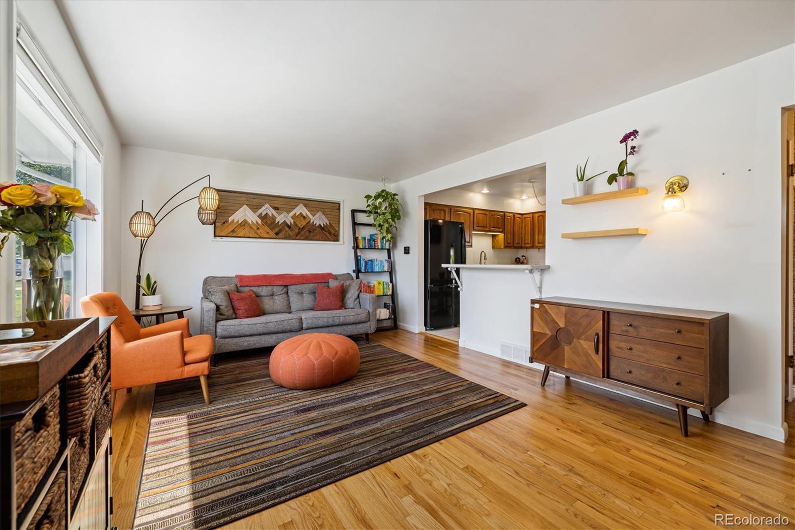 MLS Image #37 for 1211 s zuni street,denver, Colorado