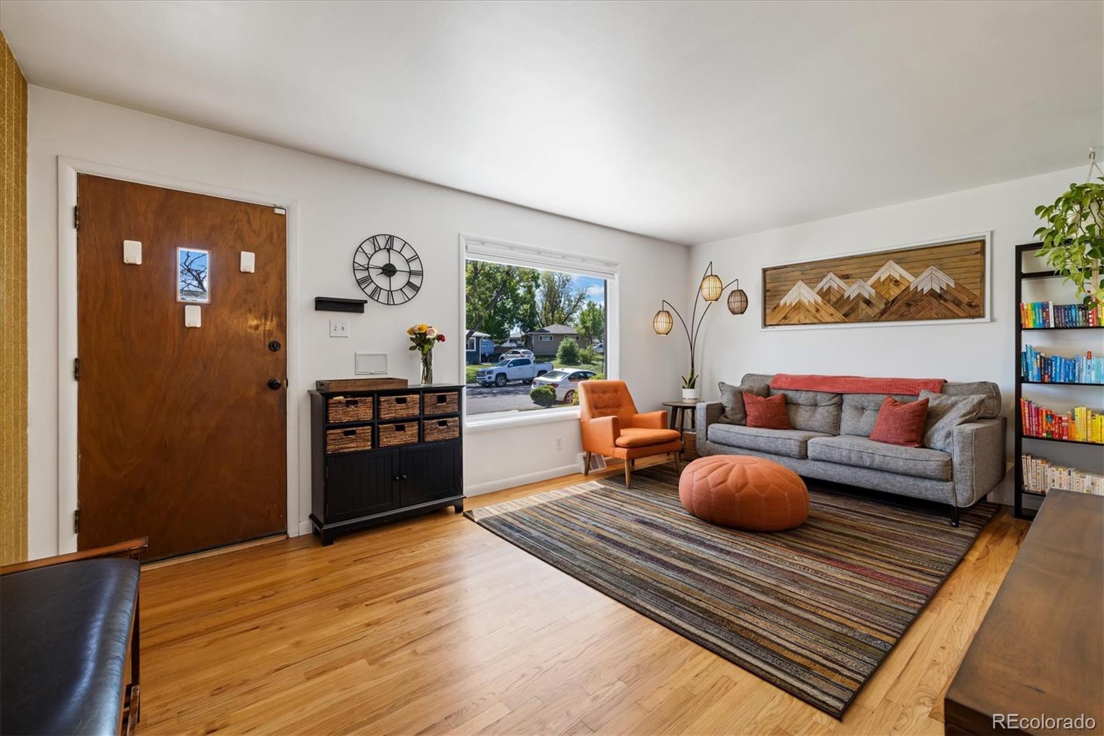 MLS Image #6 for 1211 s zuni street,denver, Colorado