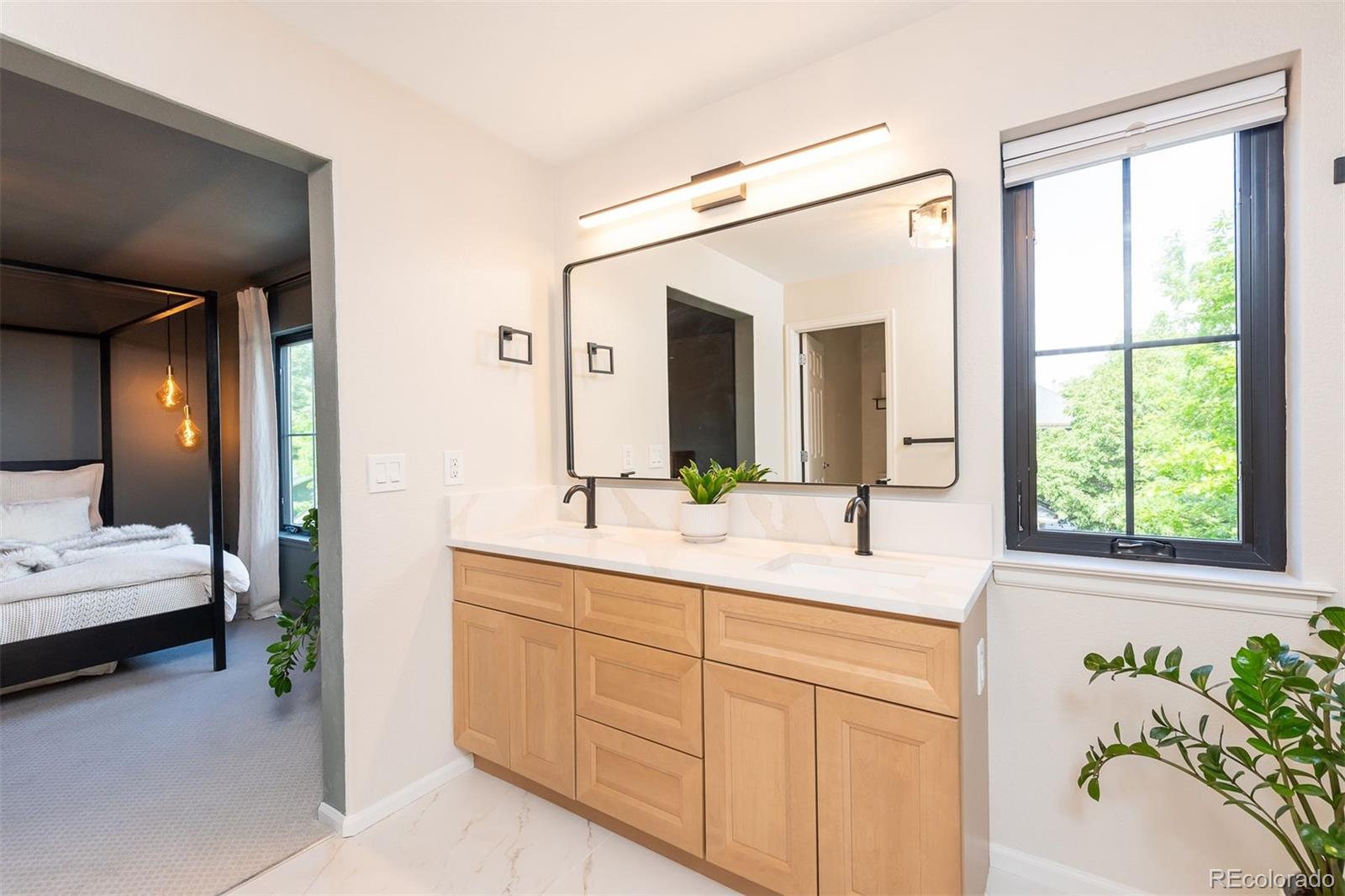 MLS Image #17 for 2899  emporia court,denver, Colorado