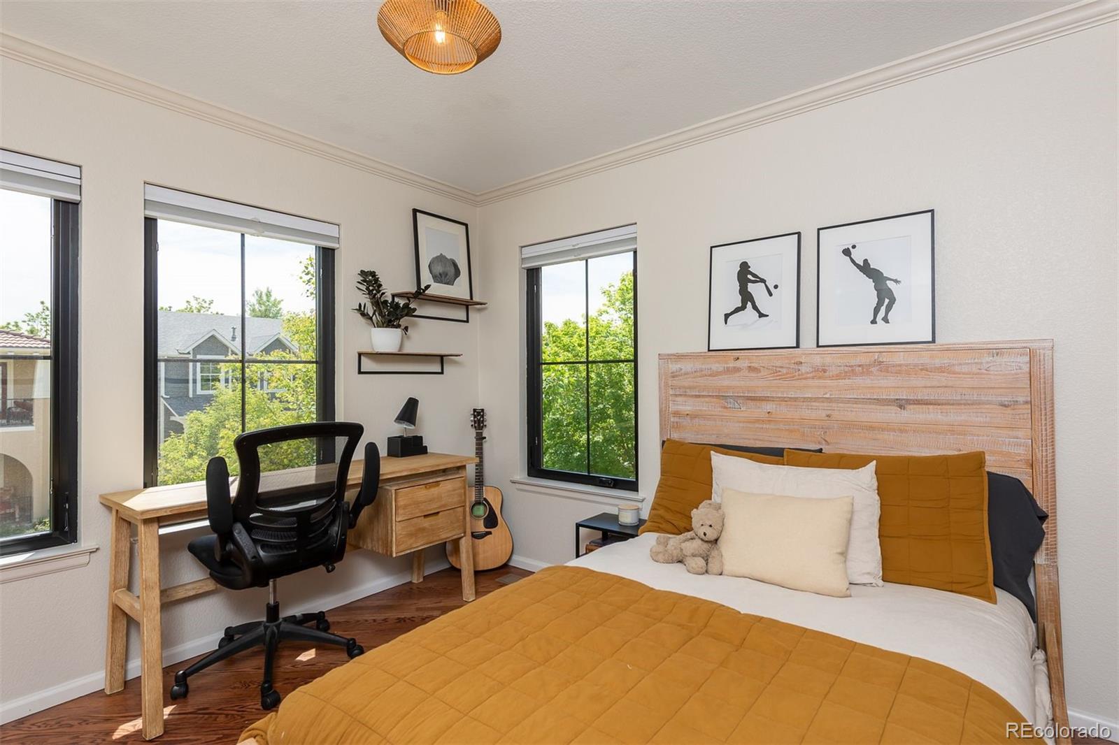 MLS Image #18 for 2899  emporia court,denver, Colorado
