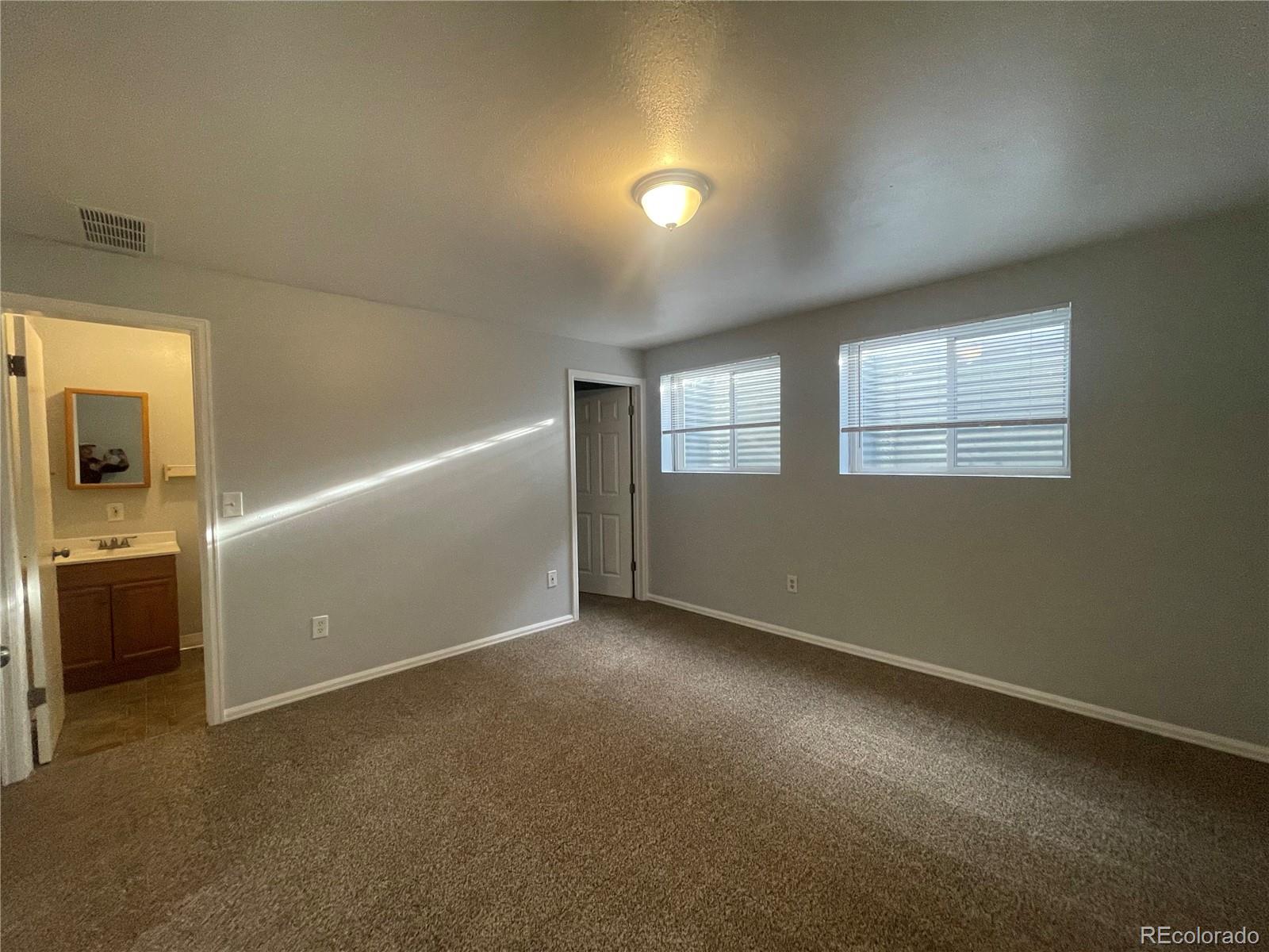 MLS Image #28 for 2617 s cimarron street,aurora, Colorado