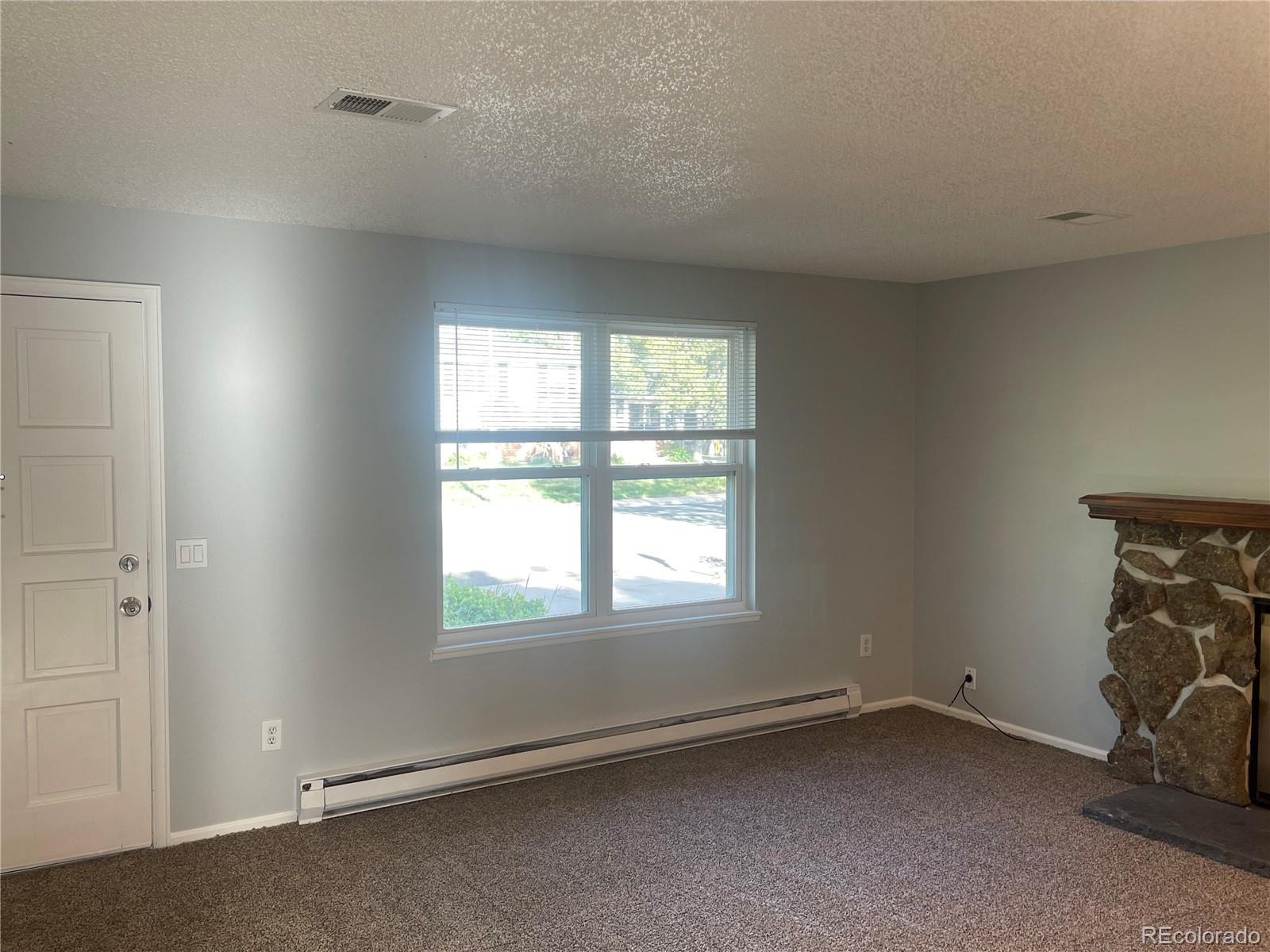 MLS Image #4 for 2617 s cimarron street,aurora, Colorado