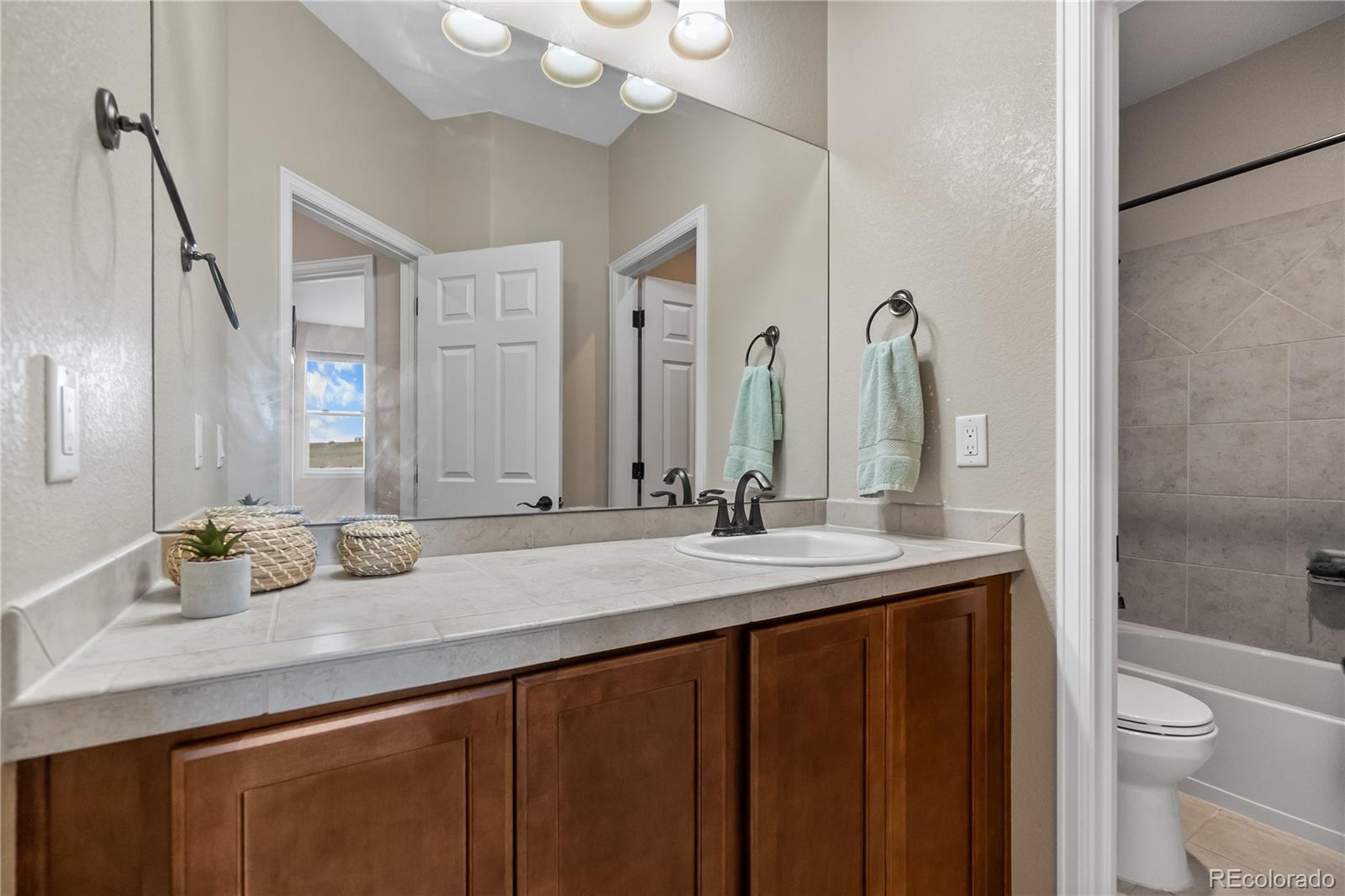 MLS Image #37 for 28340  dylon circle,elizabeth, Colorado