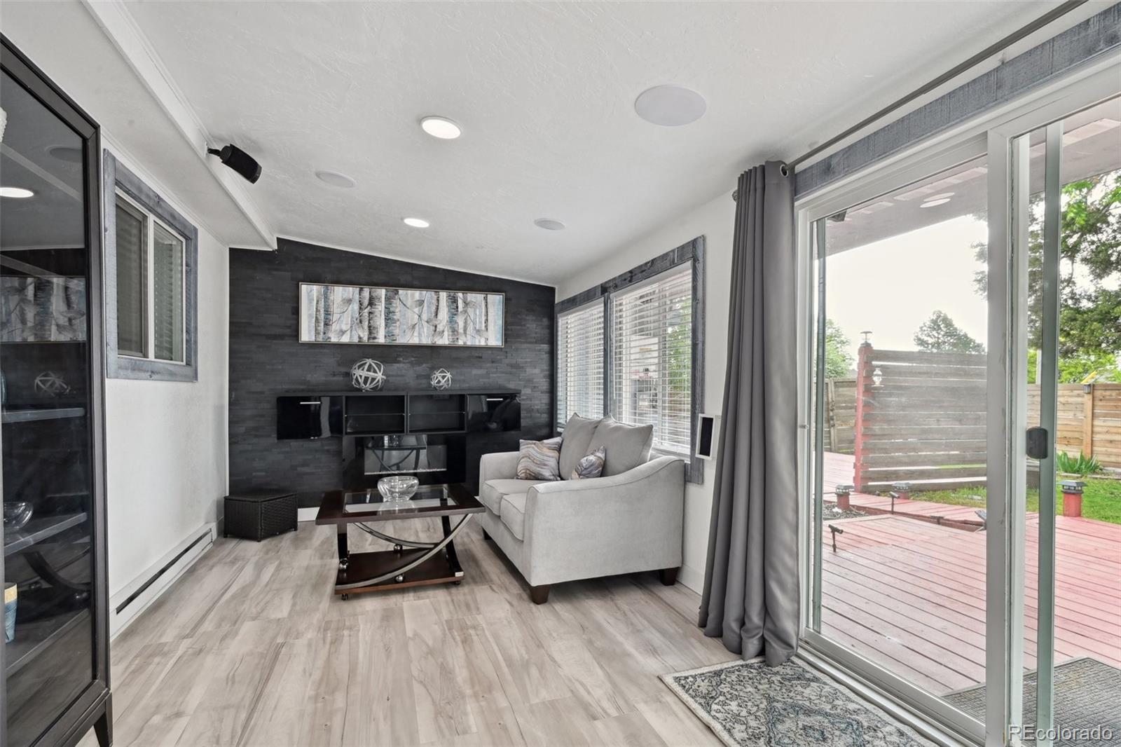 MLS Image #18 for 3930 s hazel court,englewood, Colorado