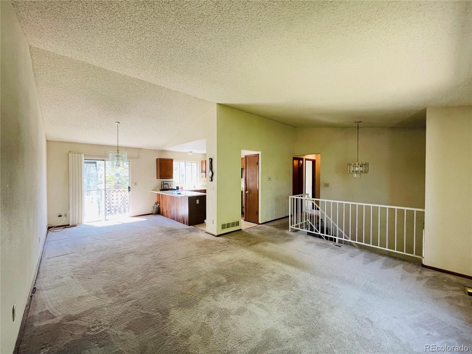 MLS Image #4 for 19954 e dartmouth avenue,aurora, Colorado