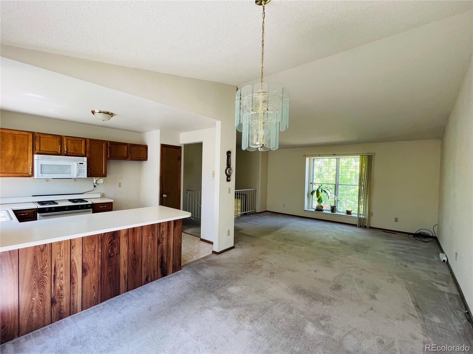 MLS Image #7 for 19954 e dartmouth avenue,aurora, Colorado