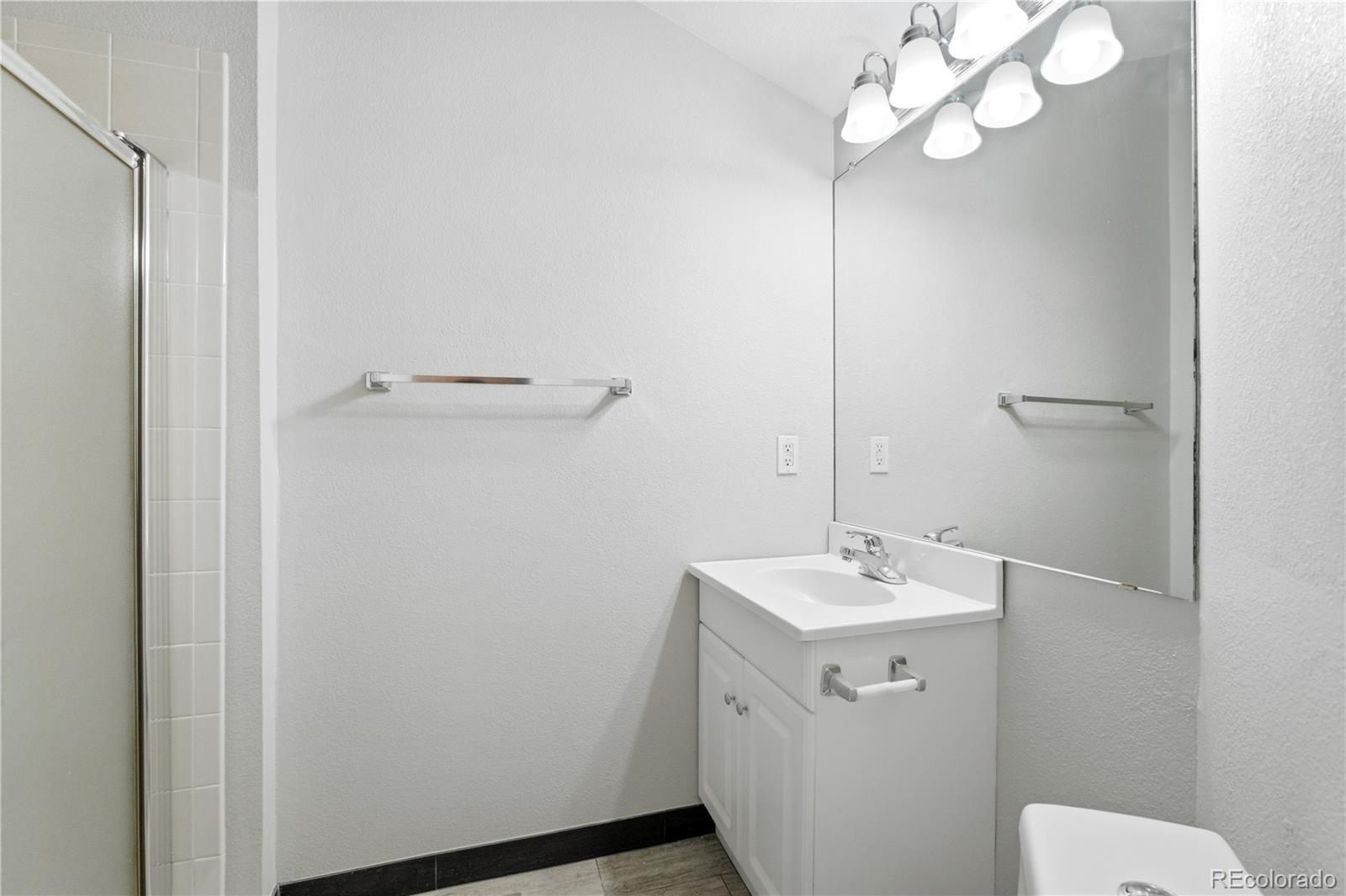 MLS Image #12 for 4895 s argonne street,aurora, Colorado