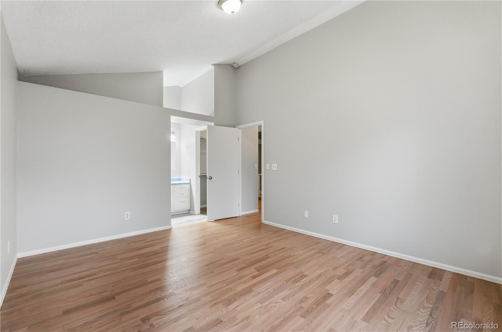 MLS Image #21 for 4895 s argonne street,aurora, Colorado