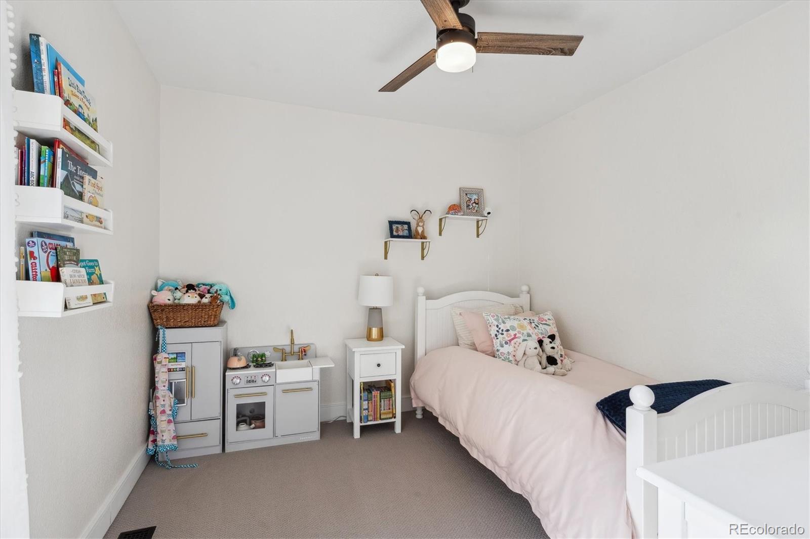 MLS Image #19 for 1169 s alton court,denver, Colorado
