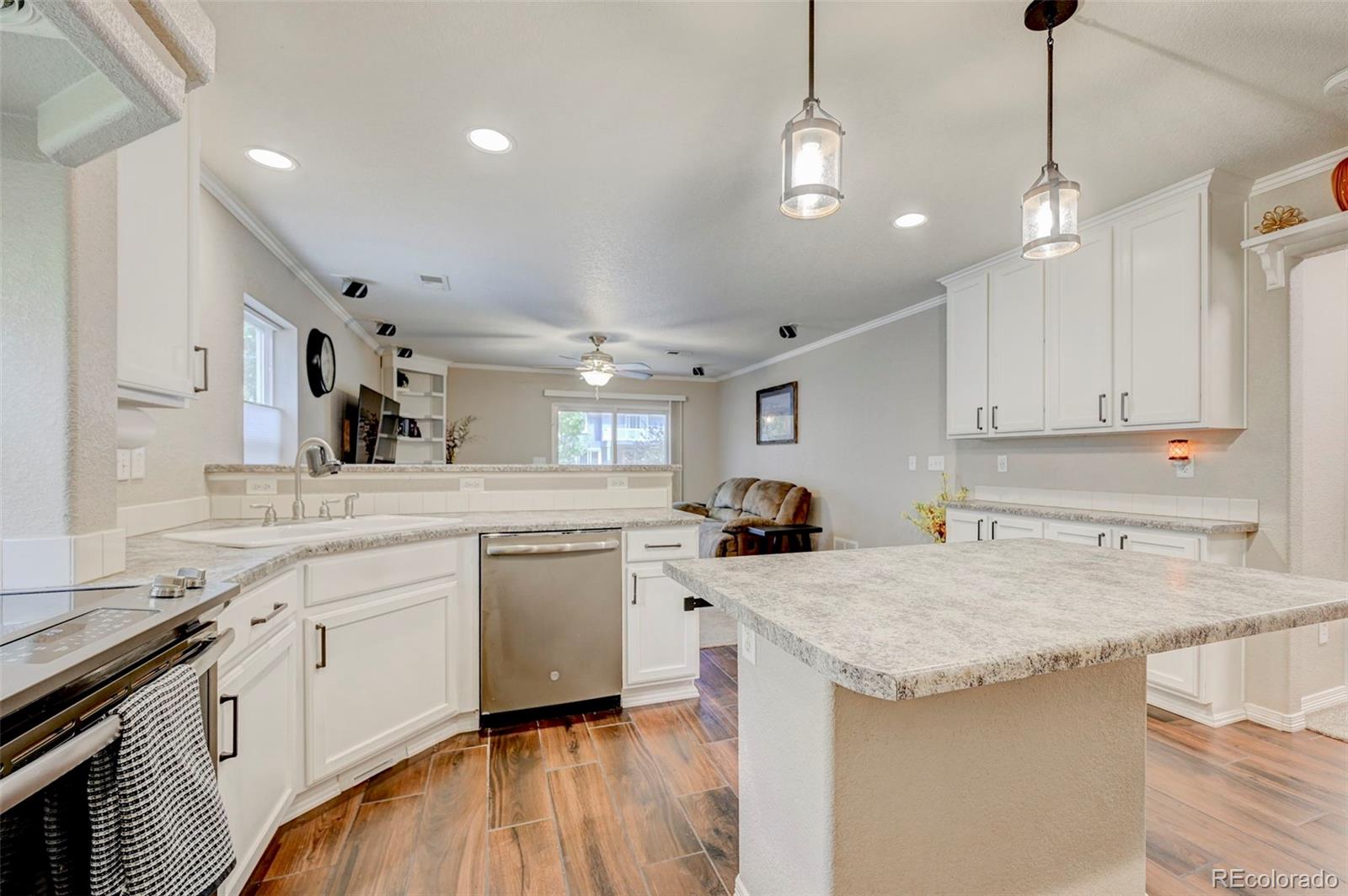 MLS Image #11 for 7740  candlelight lane,fountain, Colorado