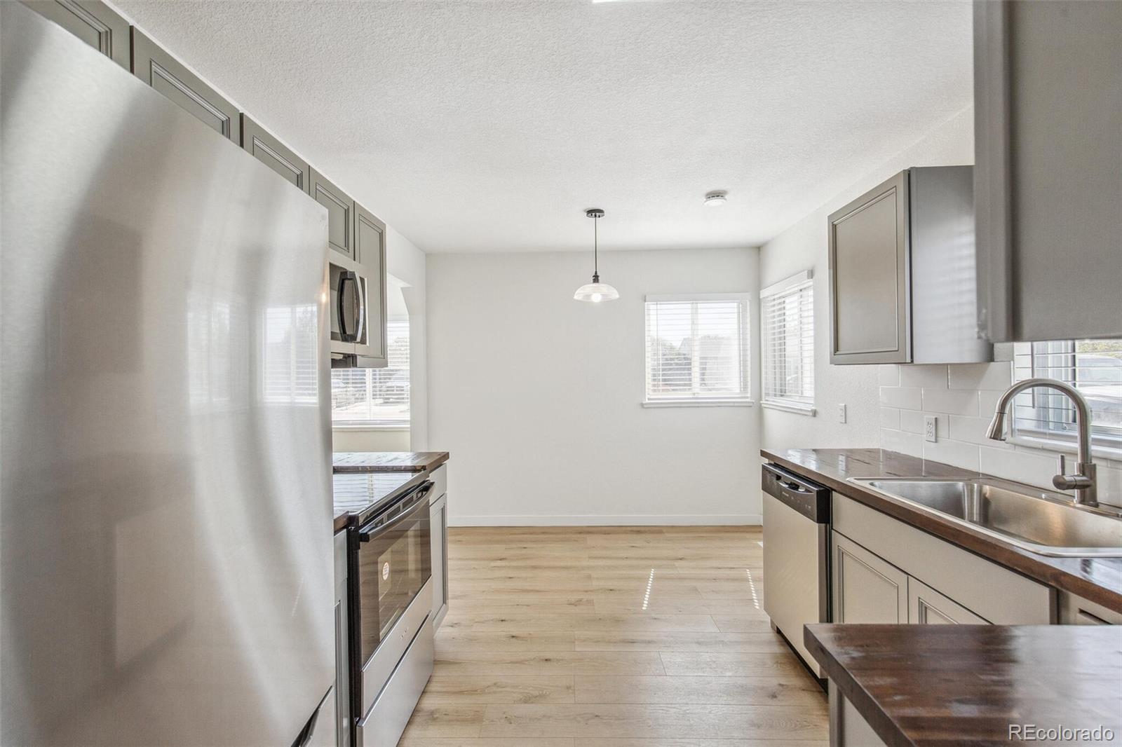 MLS Image #9 for 1023 s alcott street,denver, Colorado