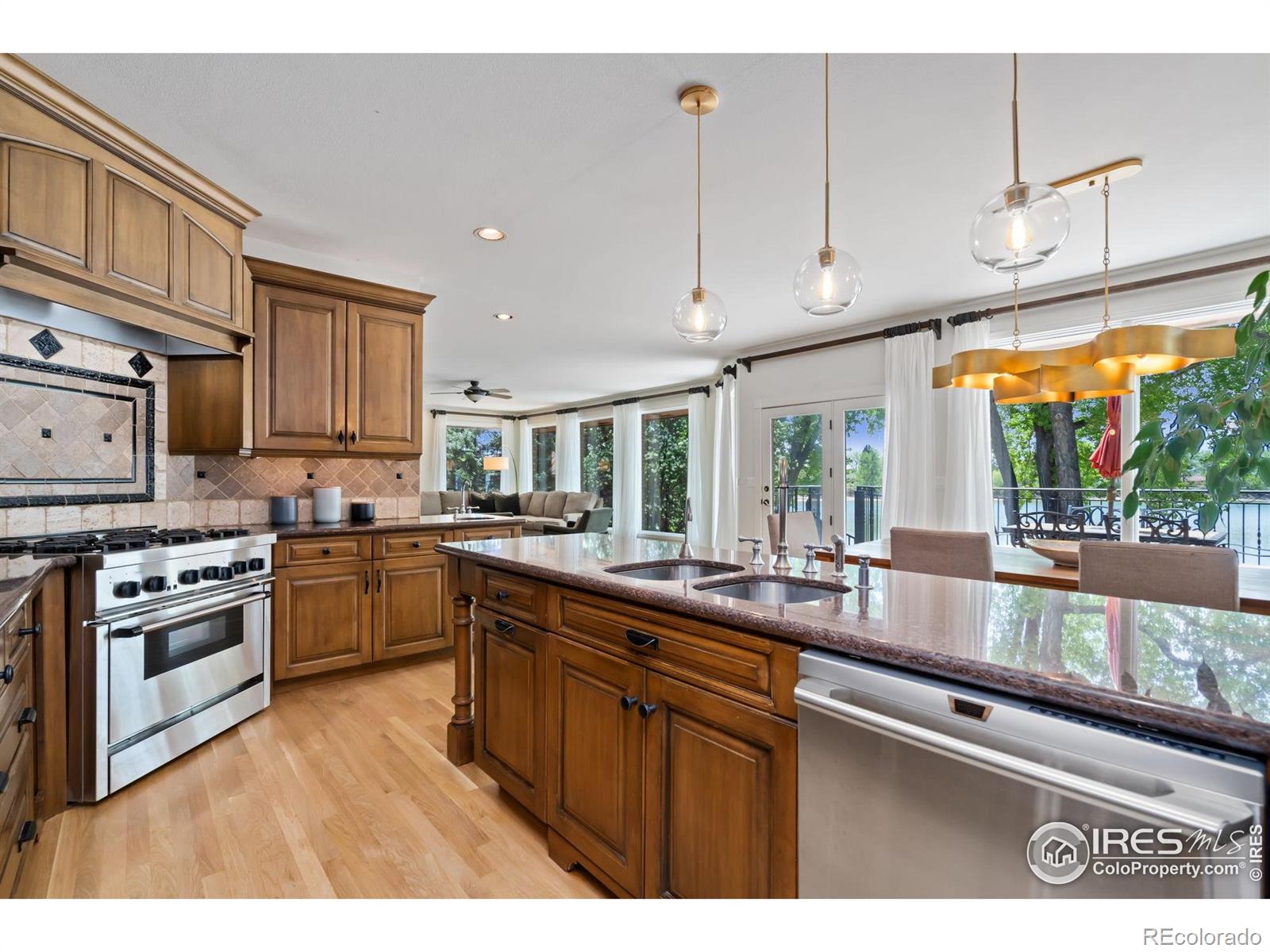 MLS Image #12 for 1917  cottonwood point drive,fort collins, Colorado