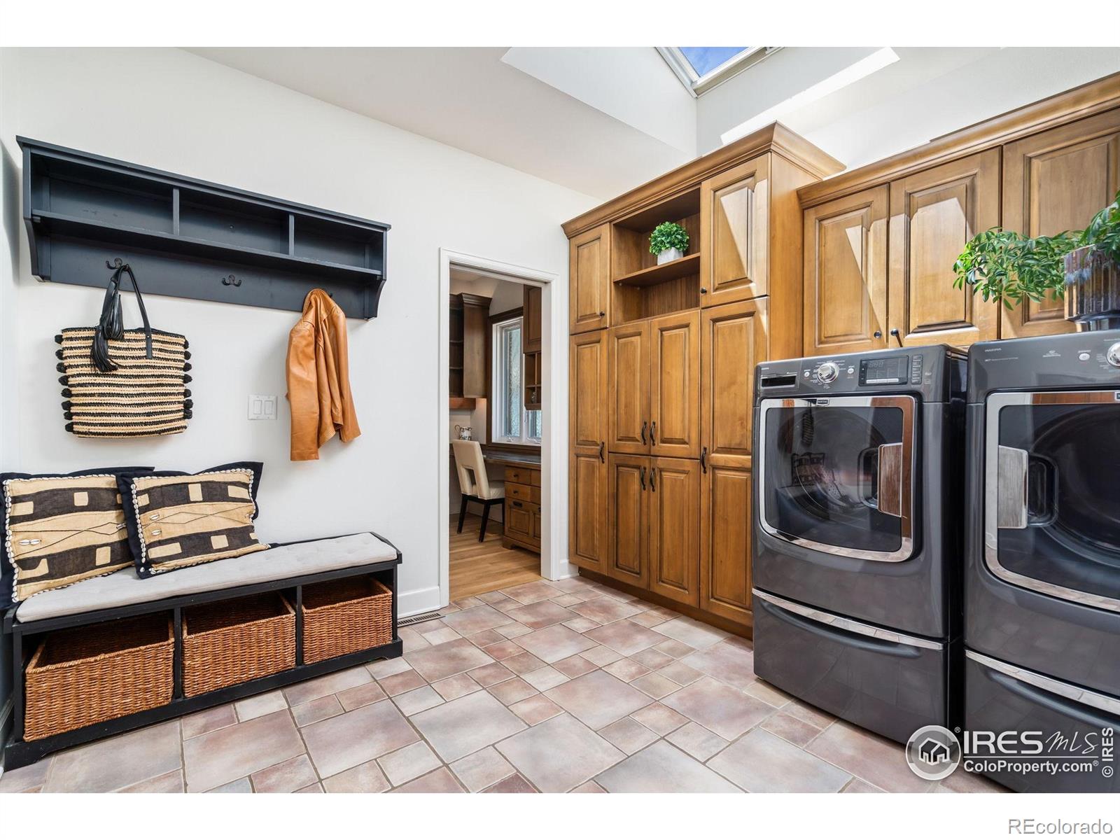 MLS Image #14 for 1917  cottonwood point drive,fort collins, Colorado