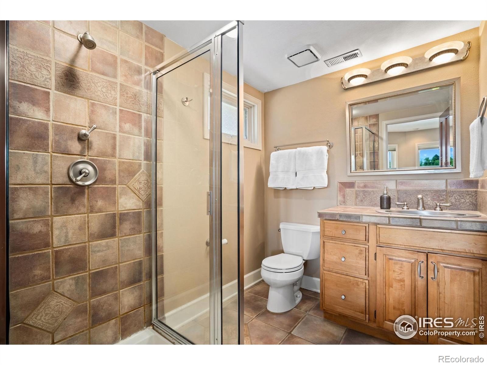 MLS Image #27 for 1917  cottonwood point drive,fort collins, Colorado