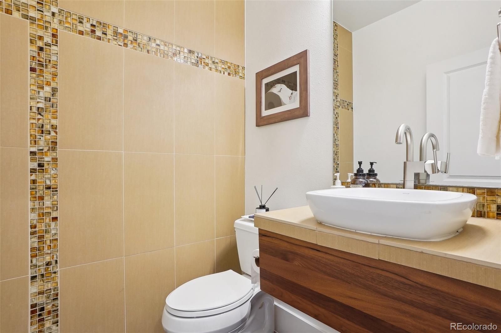 MLS Image #31 for 1511 s pennsylvania street,denver, Colorado
