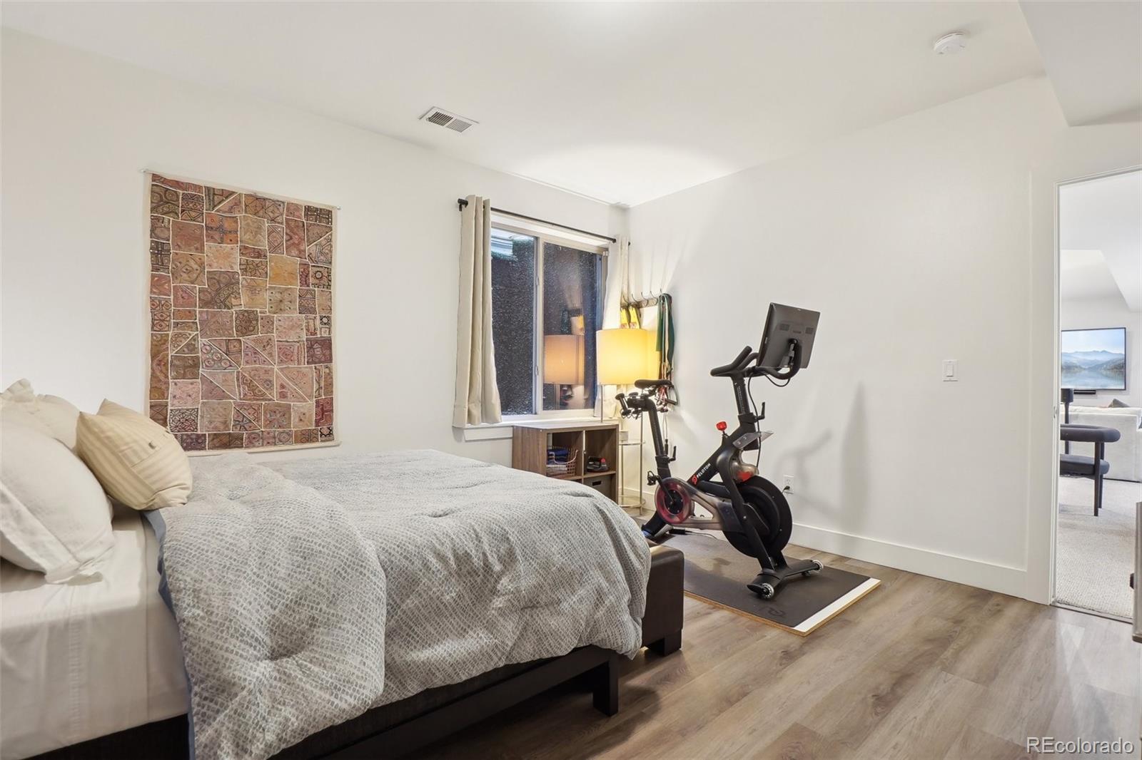 MLS Image #37 for 1511 s pennsylvania street,denver, Colorado