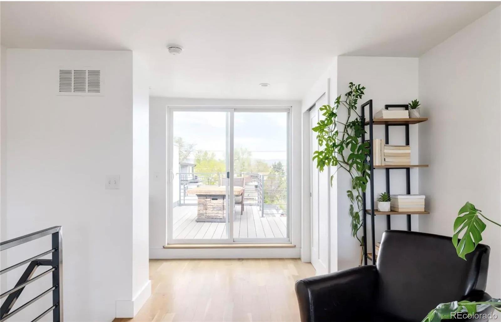 MLS Image #26 for 2685 s acoma street,denver, Colorado