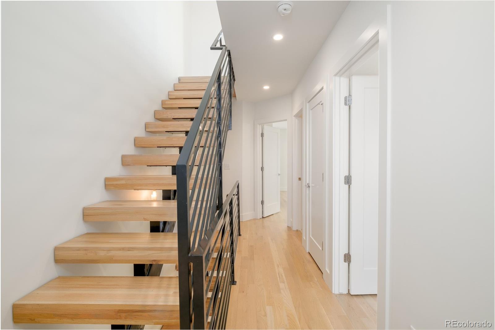 MLS Image #33 for 2685 s acoma street,denver, Colorado