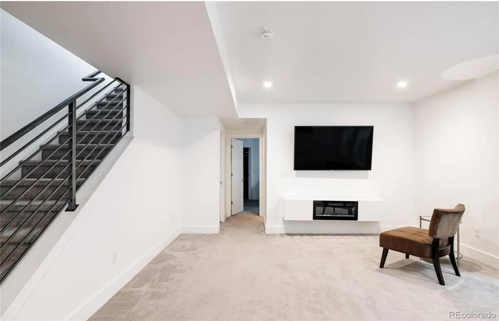 MLS Image #34 for 2685 s acoma street,denver, Colorado