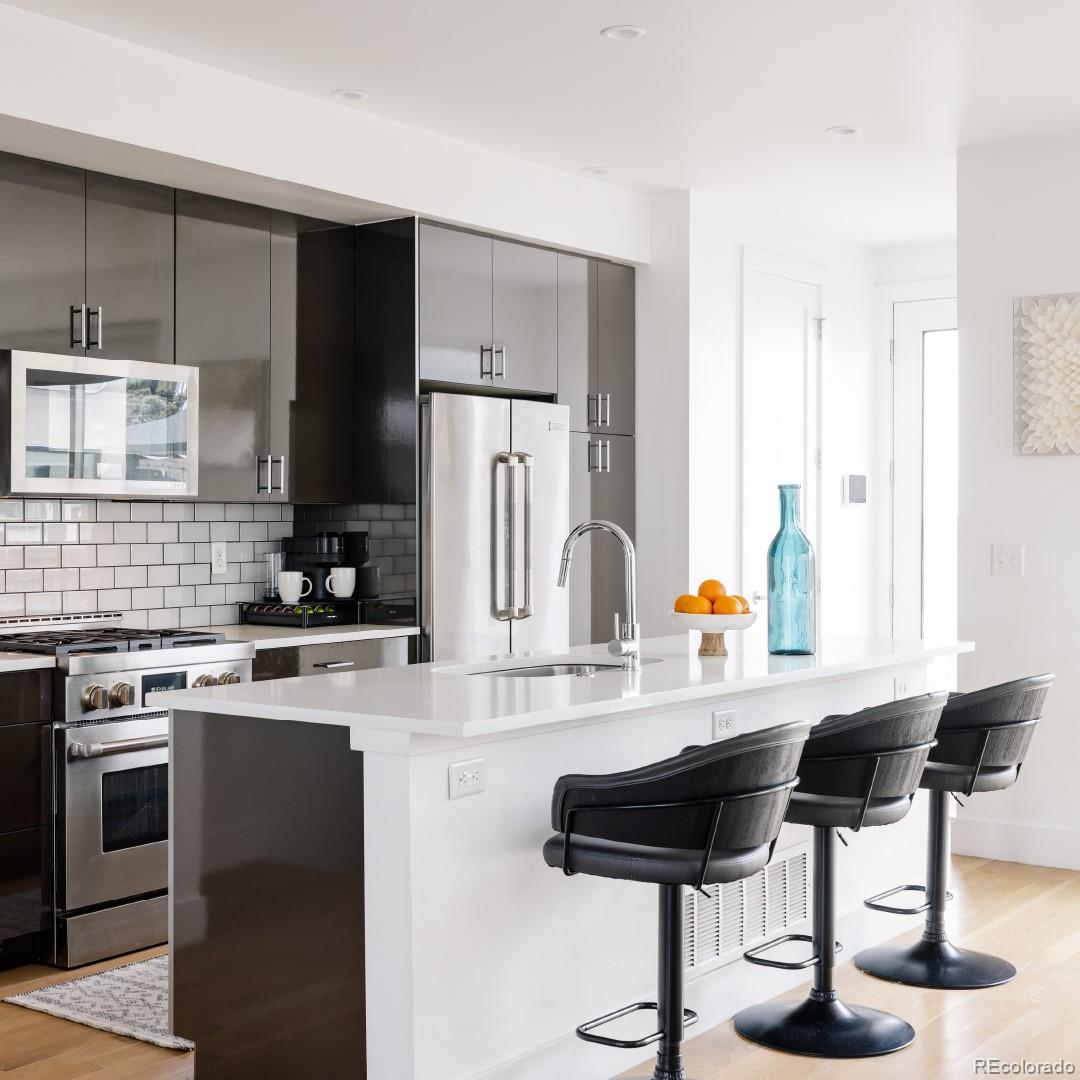 MLS Image #6 for 2685 s acoma street,denver, Colorado