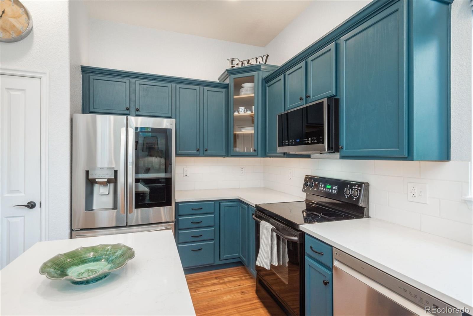 MLS Image #5 for 10696  riverbrook circle,highlands ranch, Colorado