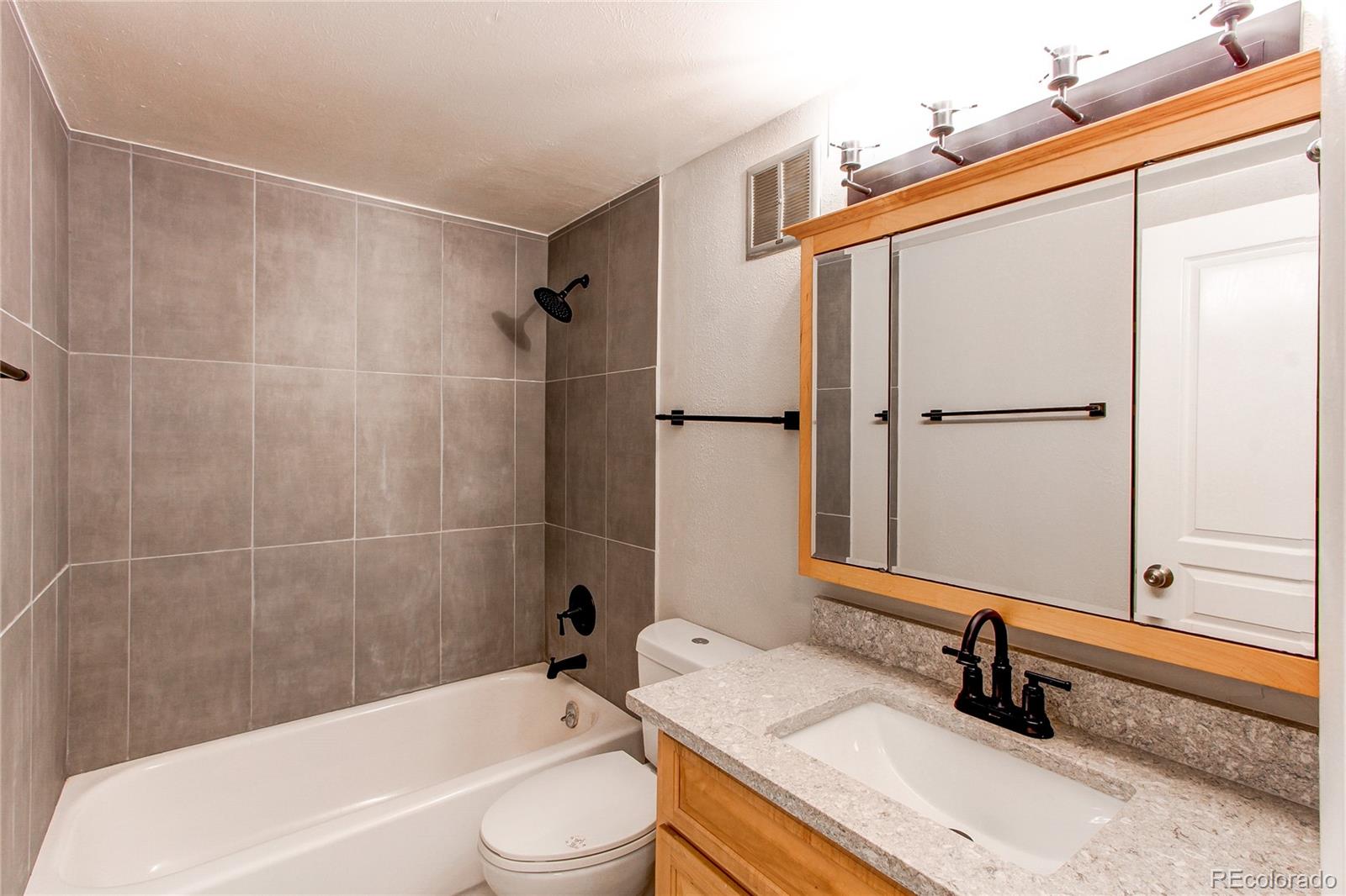 MLS Image #16 for 2479 s xanadu way,aurora, Colorado