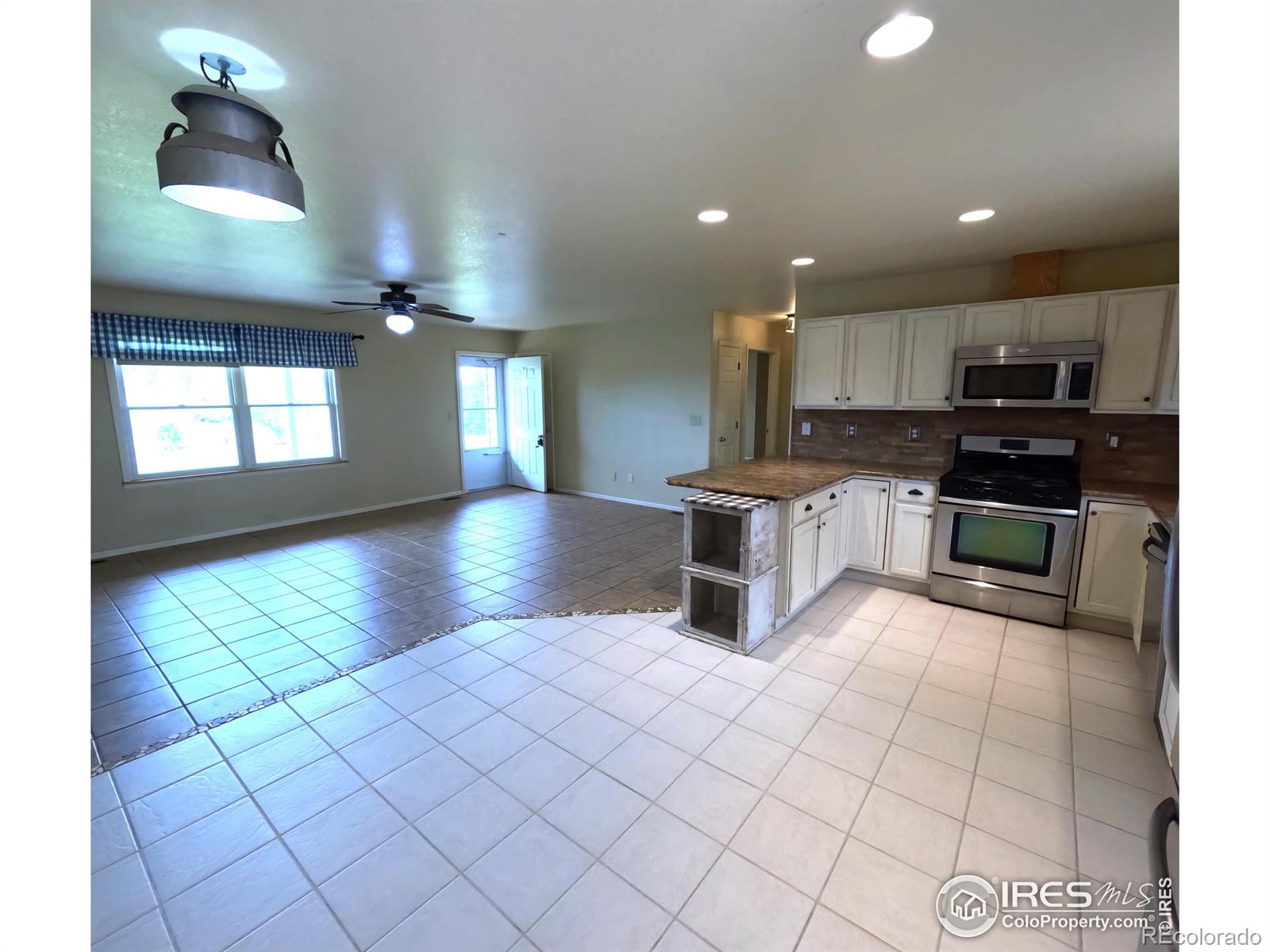 MLS Image #12 for 22198  county road 25 ,fort morgan, Colorado
