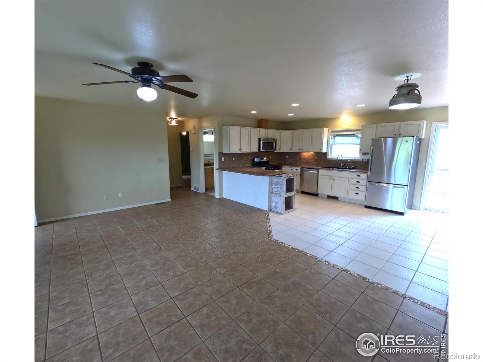 MLS Image #14 for 22198  county road 25 ,fort morgan, Colorado