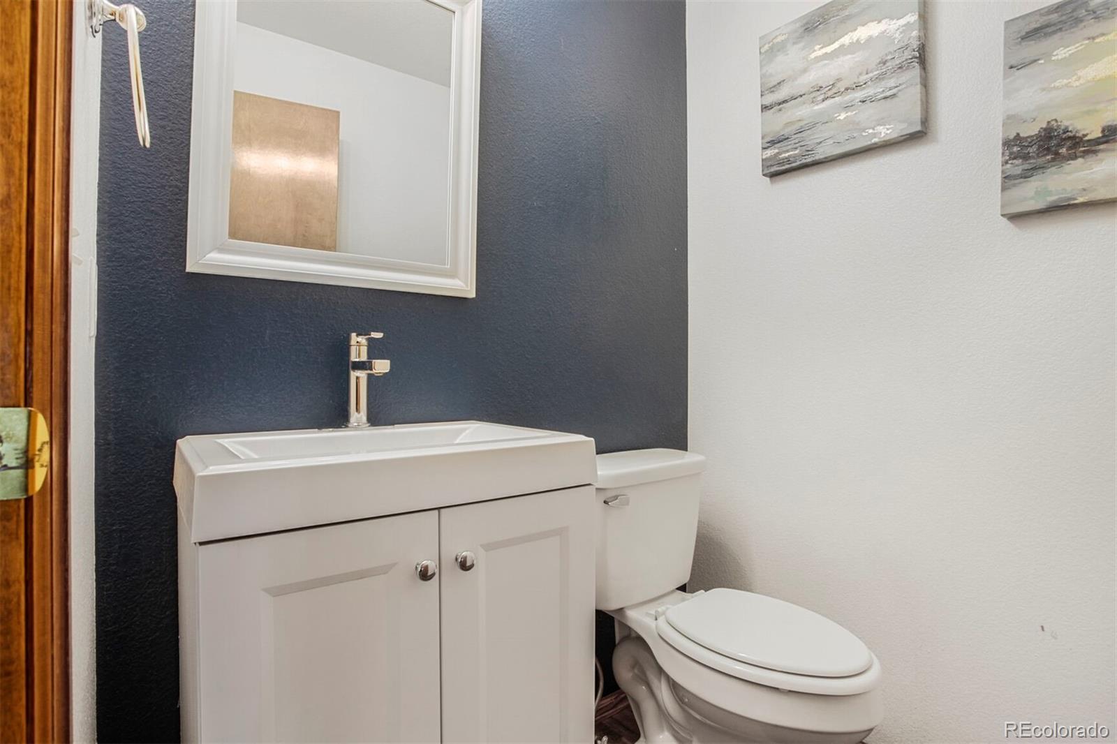 MLS Image #14 for 5457 s valdai street,aurora, Colorado